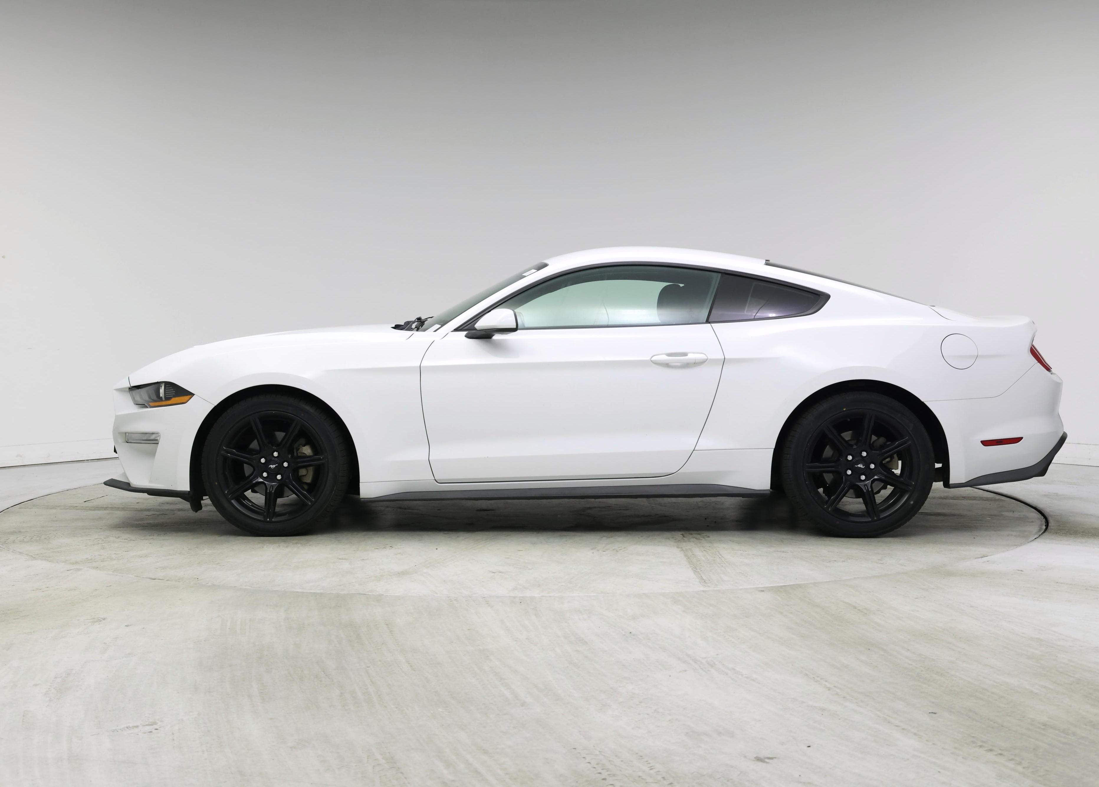 Thumbnail: 2018 Ford Mustang - 3