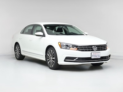 White 2016 Volkswagen Passat S