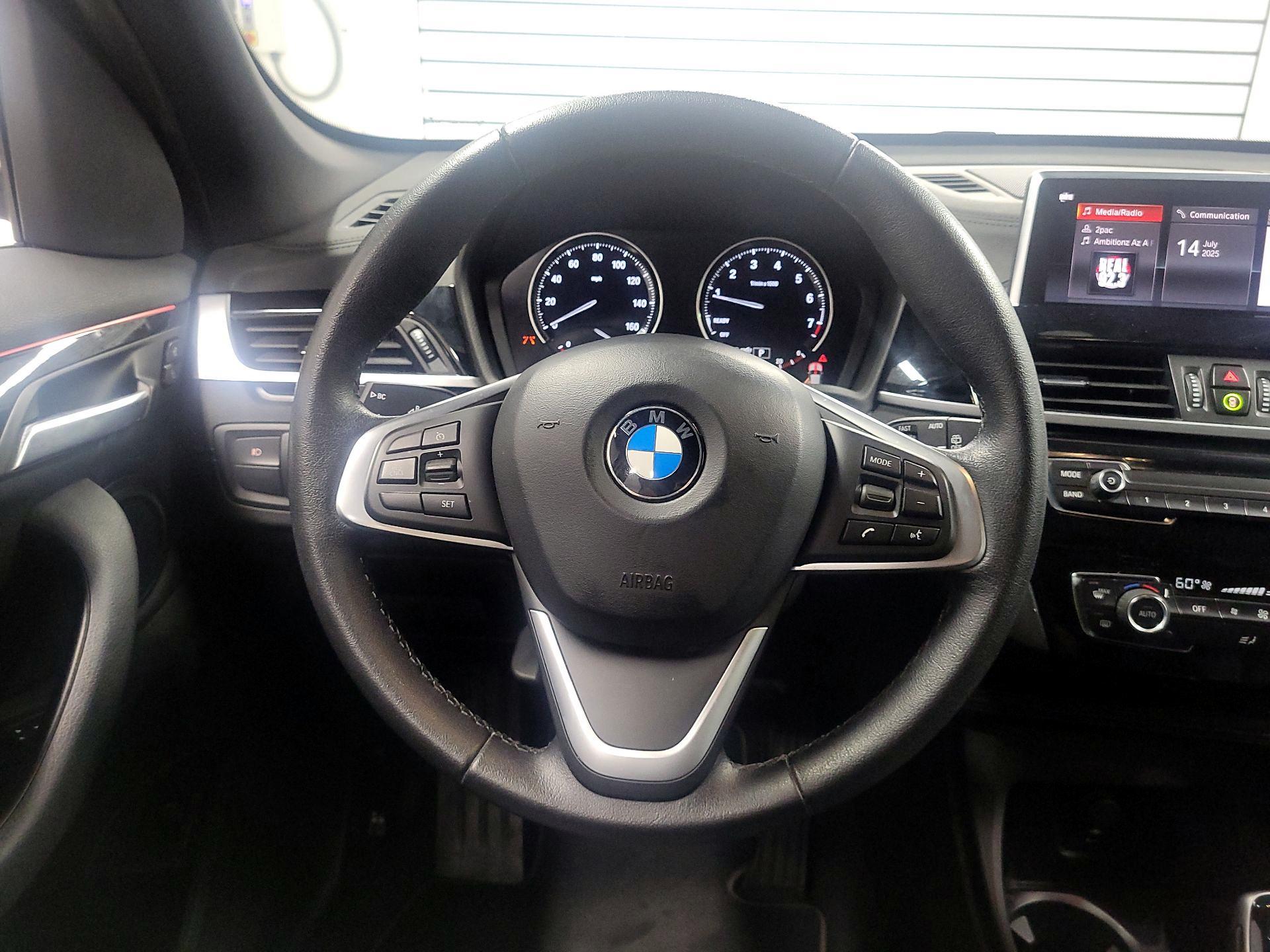 Thumbnail: 2020 BMW X1 - 10