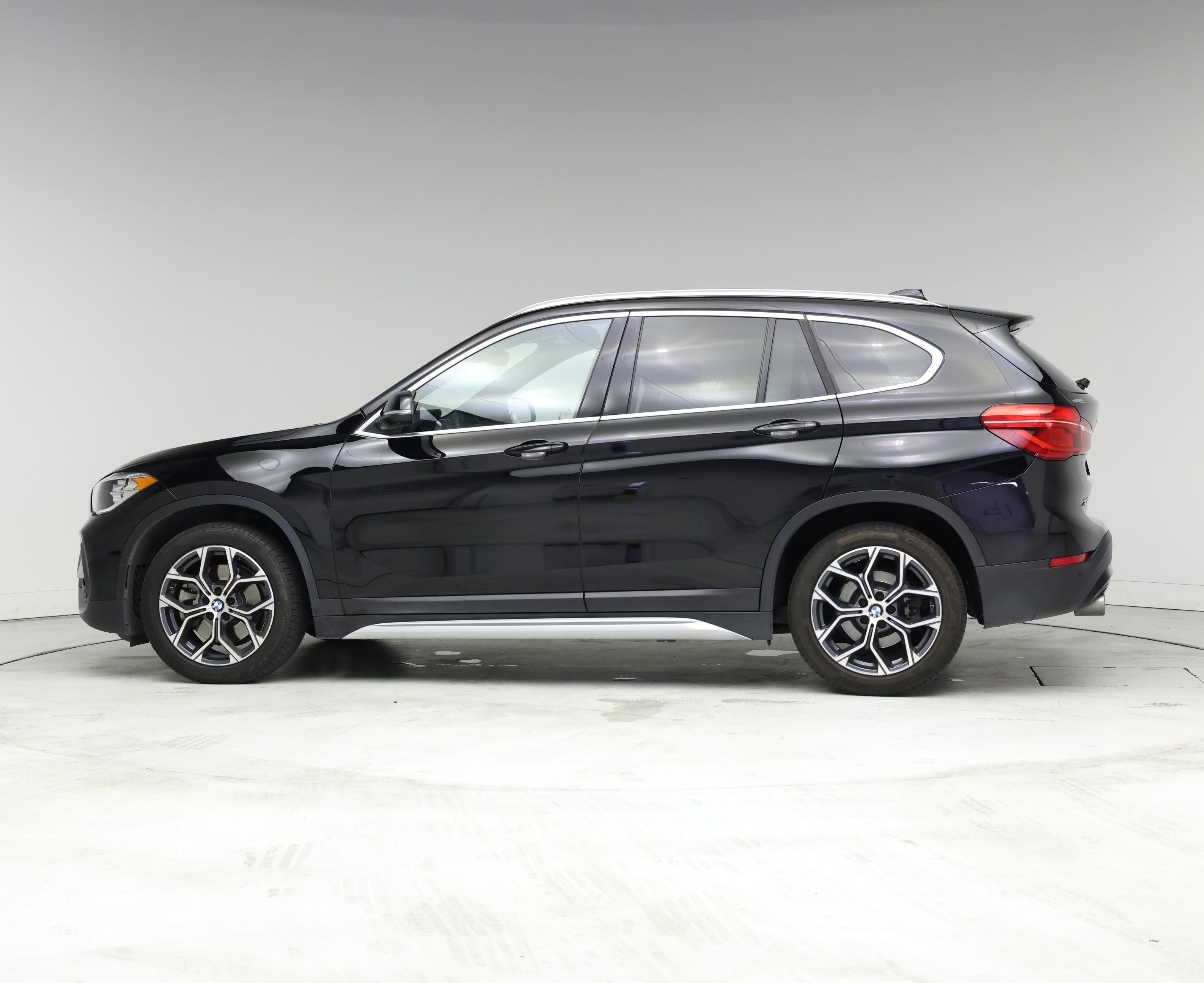 Thumbnail: 2020 BMW X1 - 3