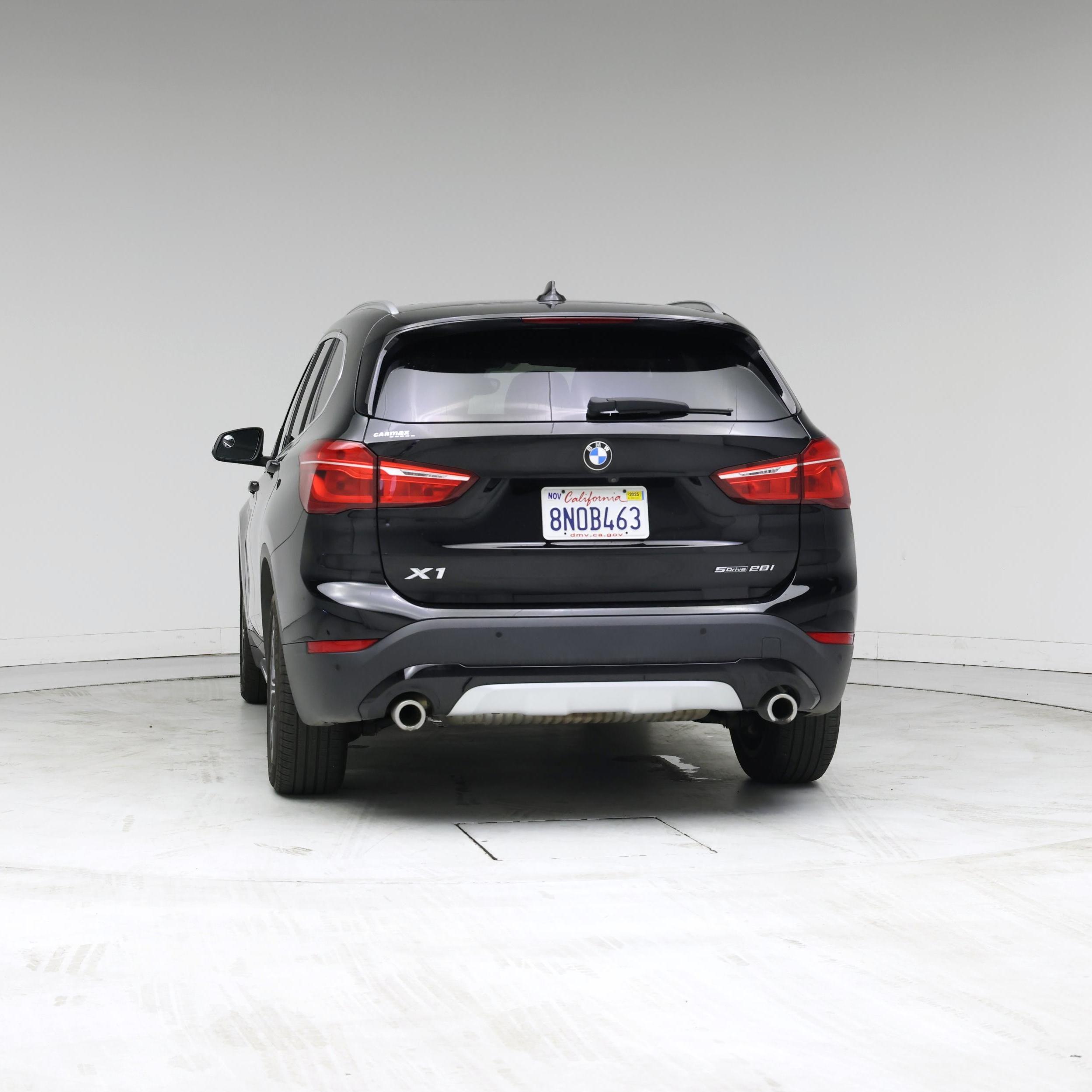 Thumbnail: 2020 BMW X1 - 6