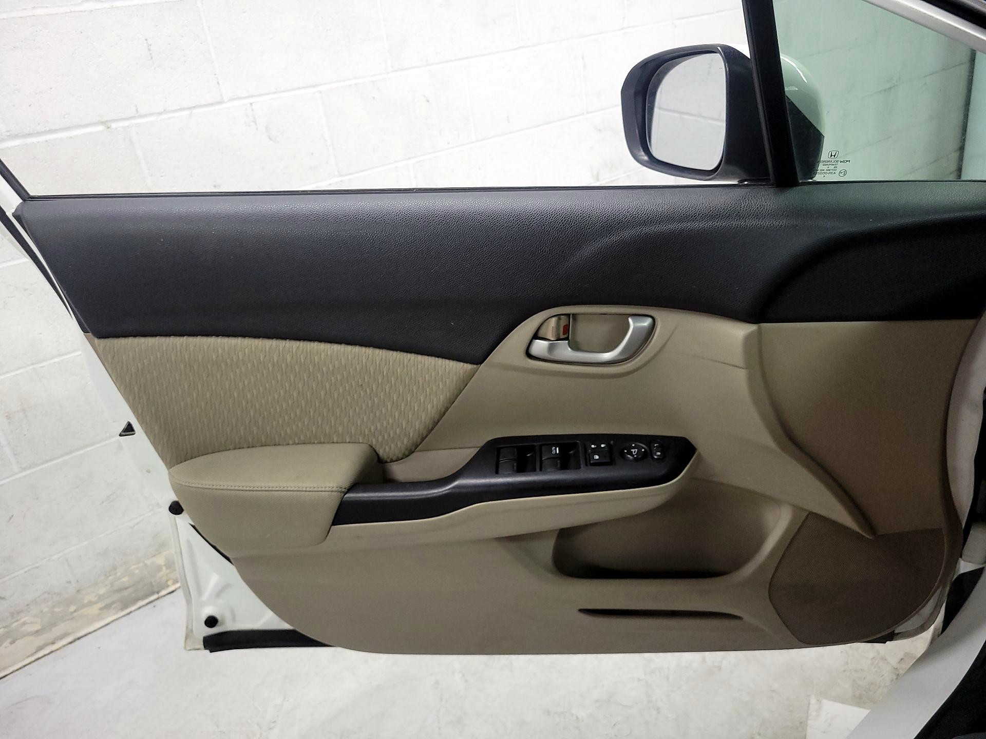 Thumbnail: 2014 Honda Civic - 12