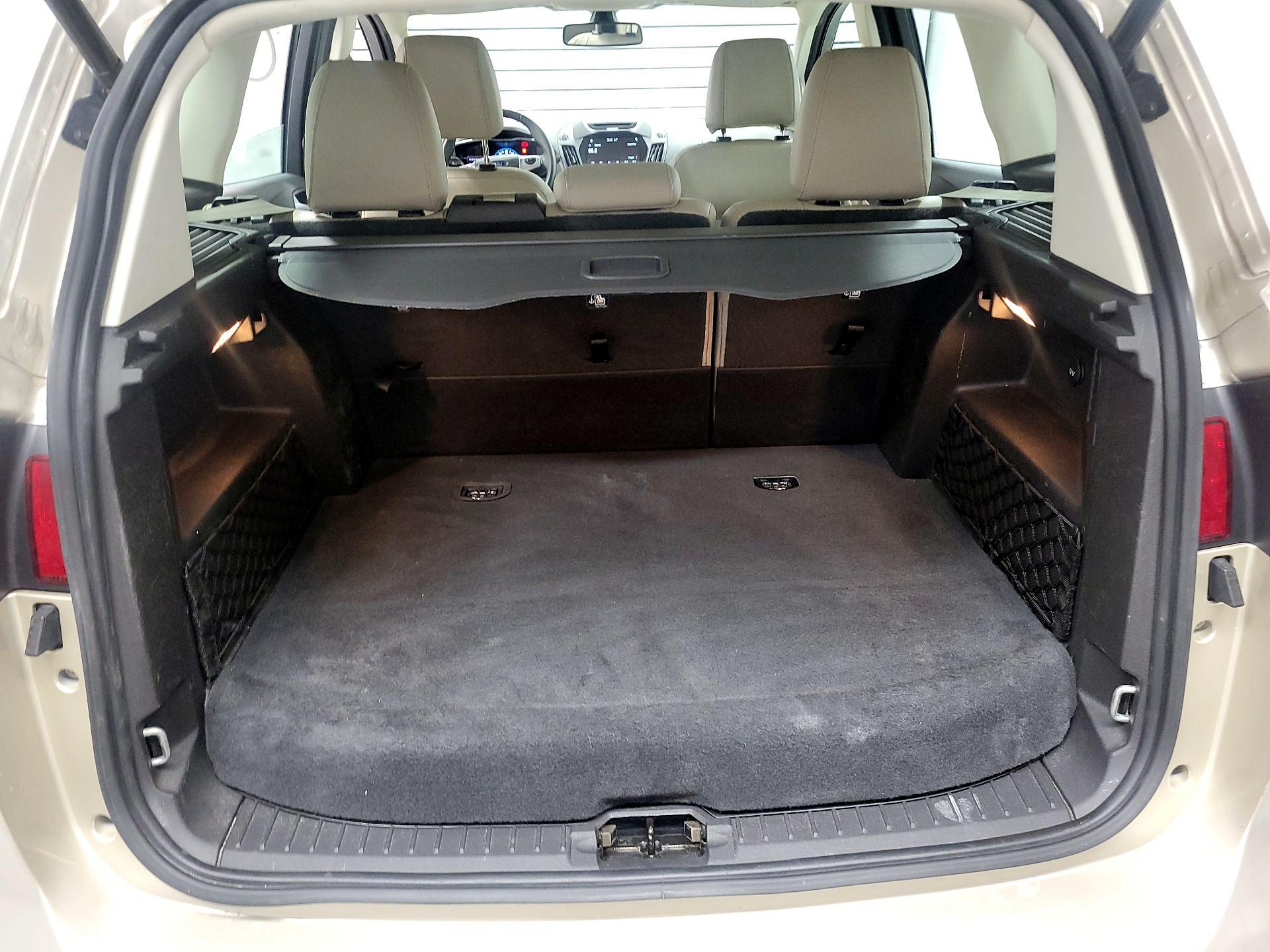 Thumbnail: 2017 Ford C-Max - 17