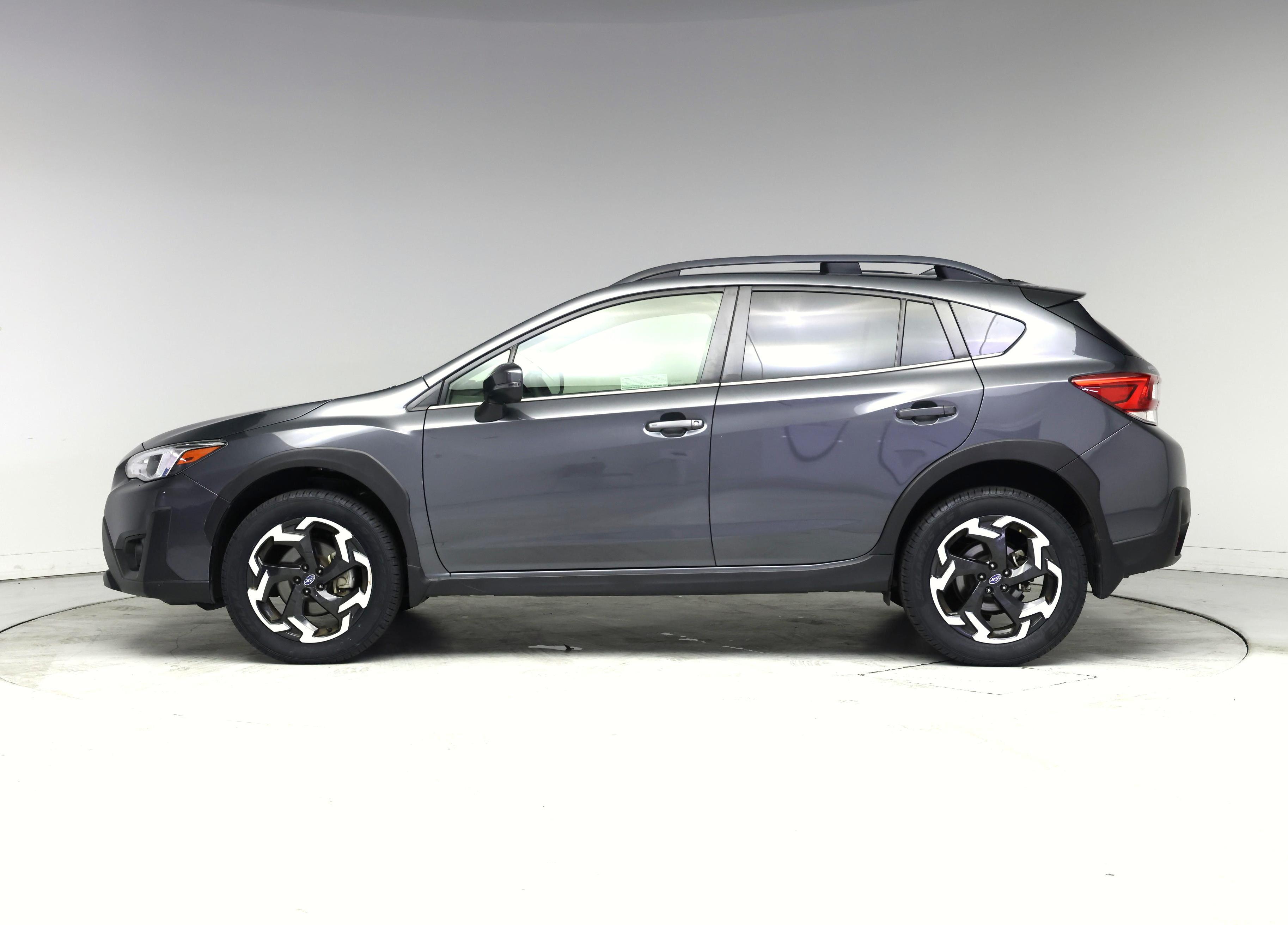Thumbnail: 2021 Subaru Crosstrek - 3