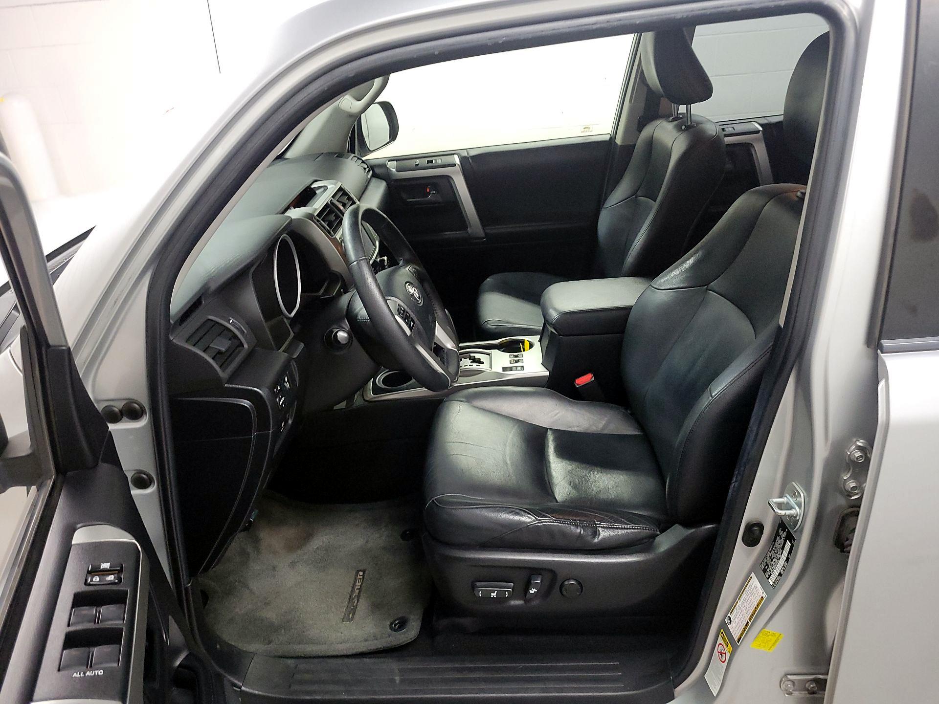 Thumbnail: 2013 Toyota 4Runner - 11