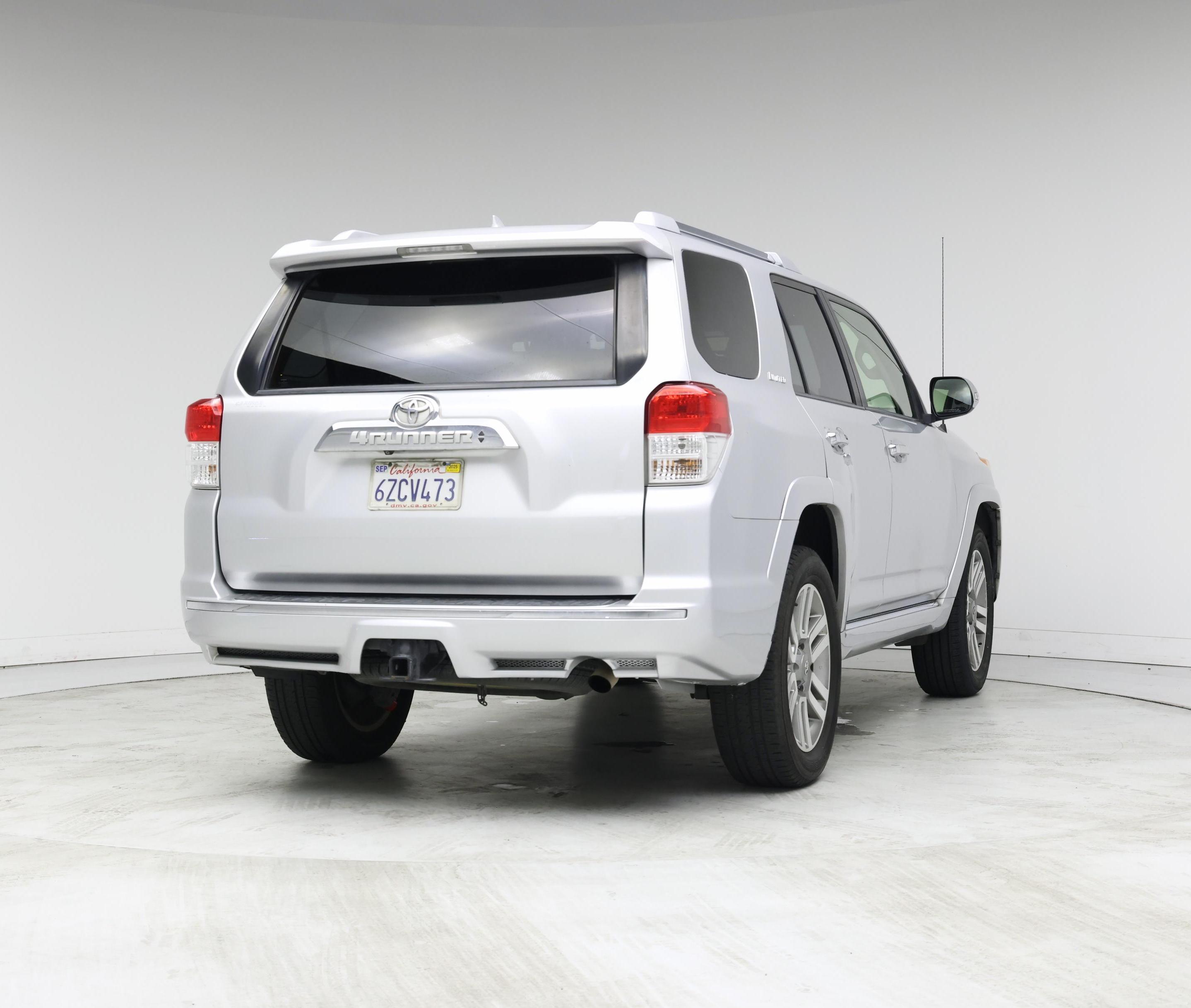 Thumbnail: 2013 Toyota 4Runner - 8
