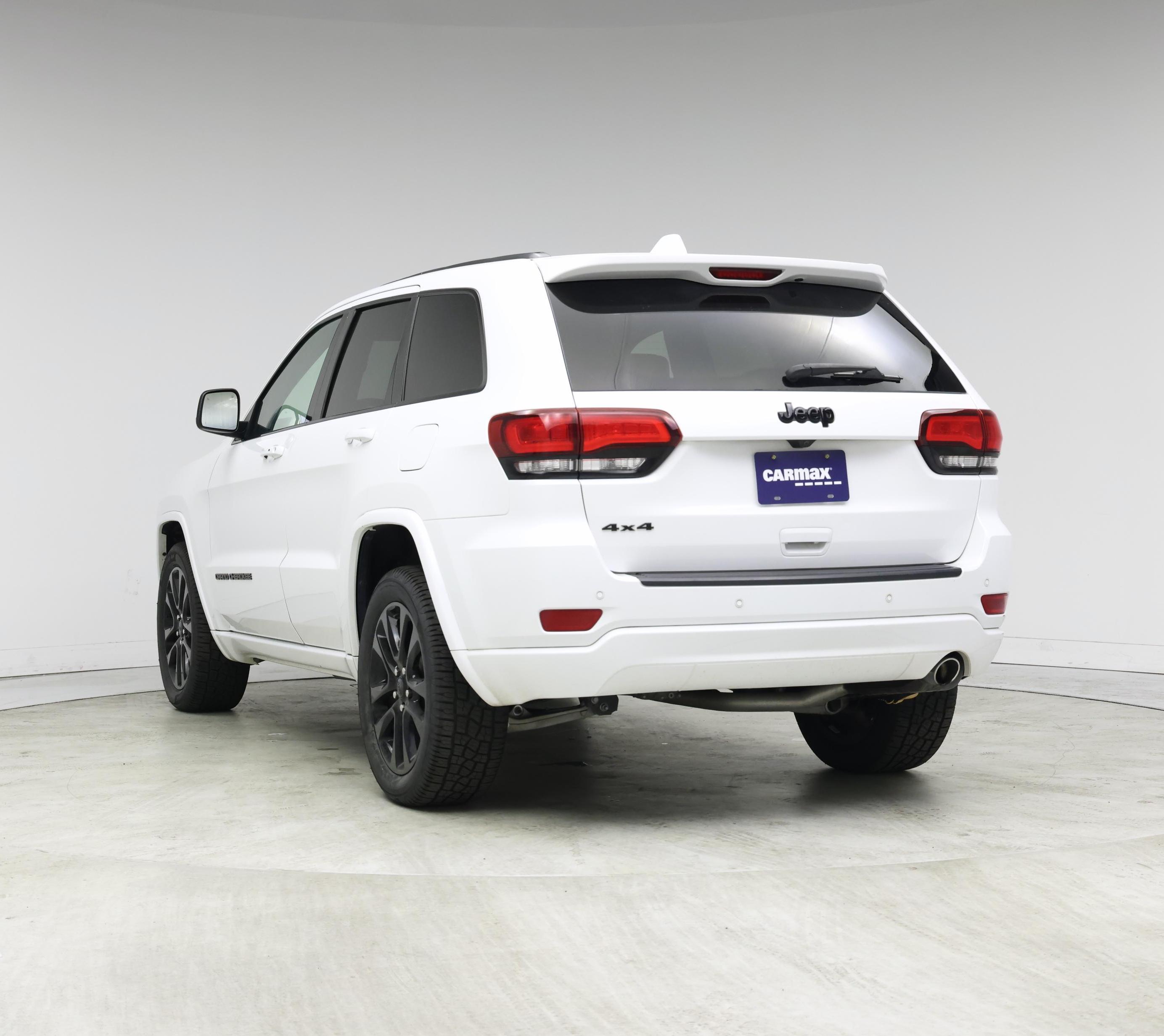 Thumbnail: 2020 Jeep Grand Cherokee - 2