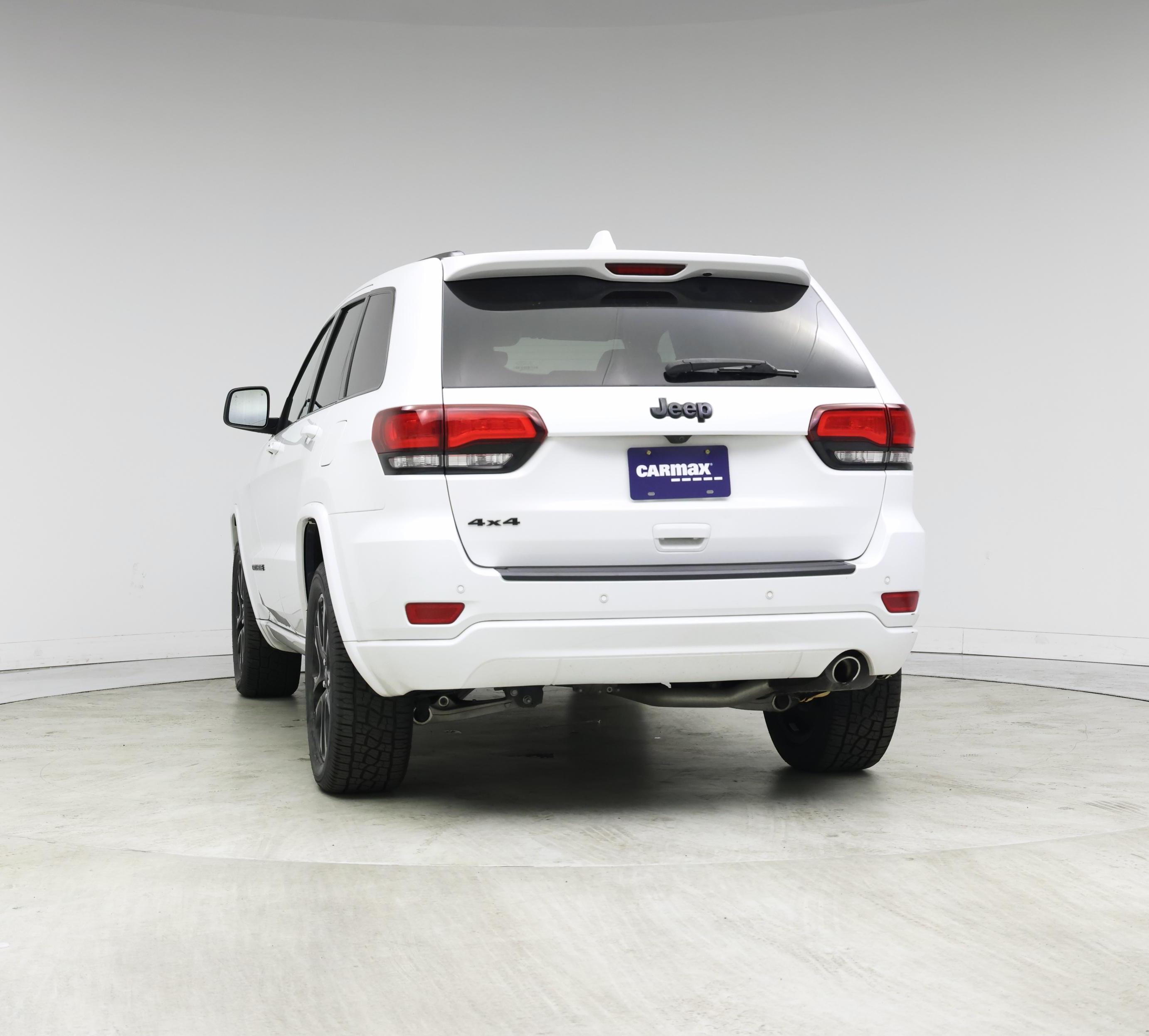 Thumbnail: 2020 Jeep Grand Cherokee - 6
