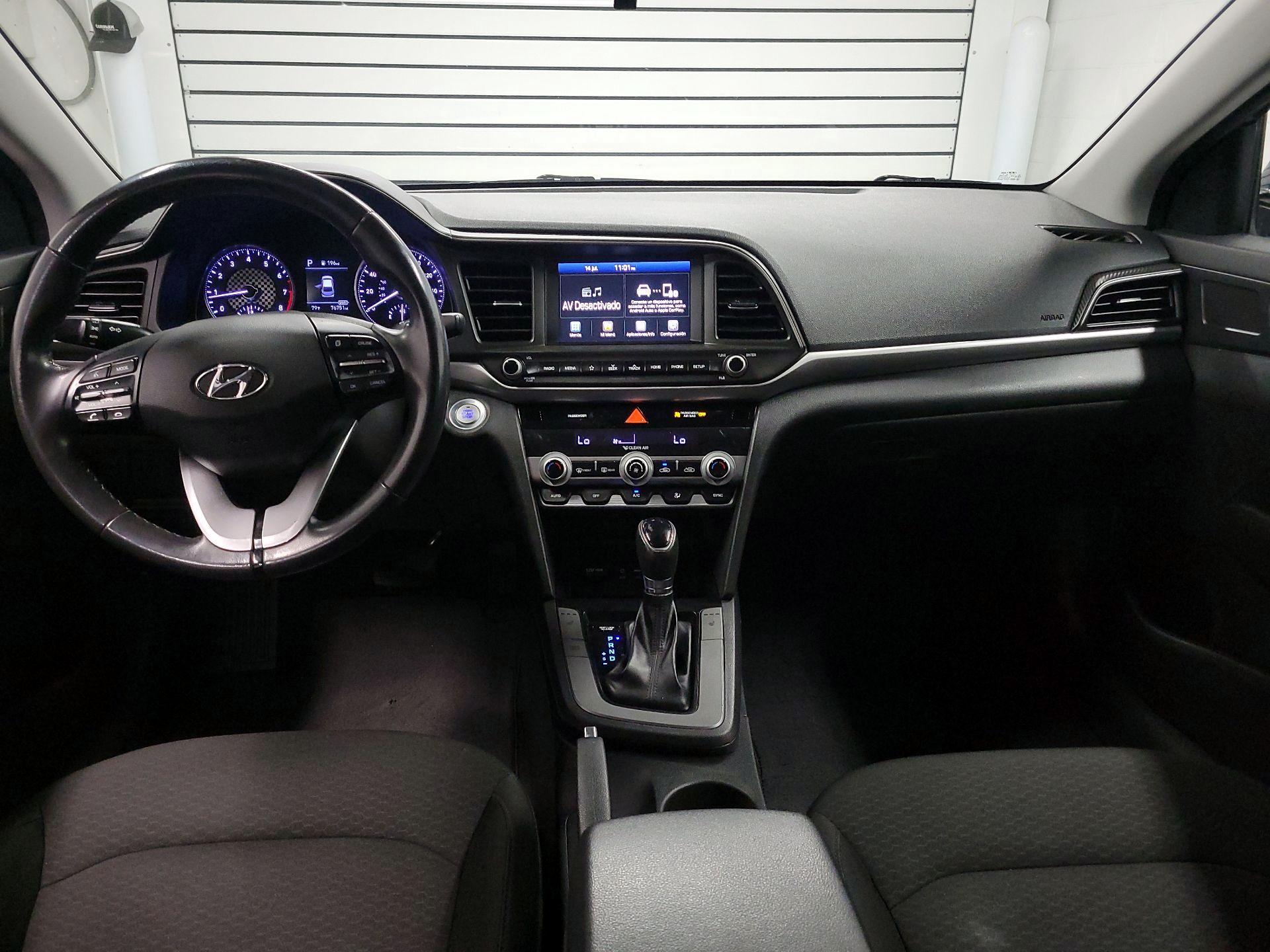 Thumbnail: 2019 Hyundai Elantra - 9