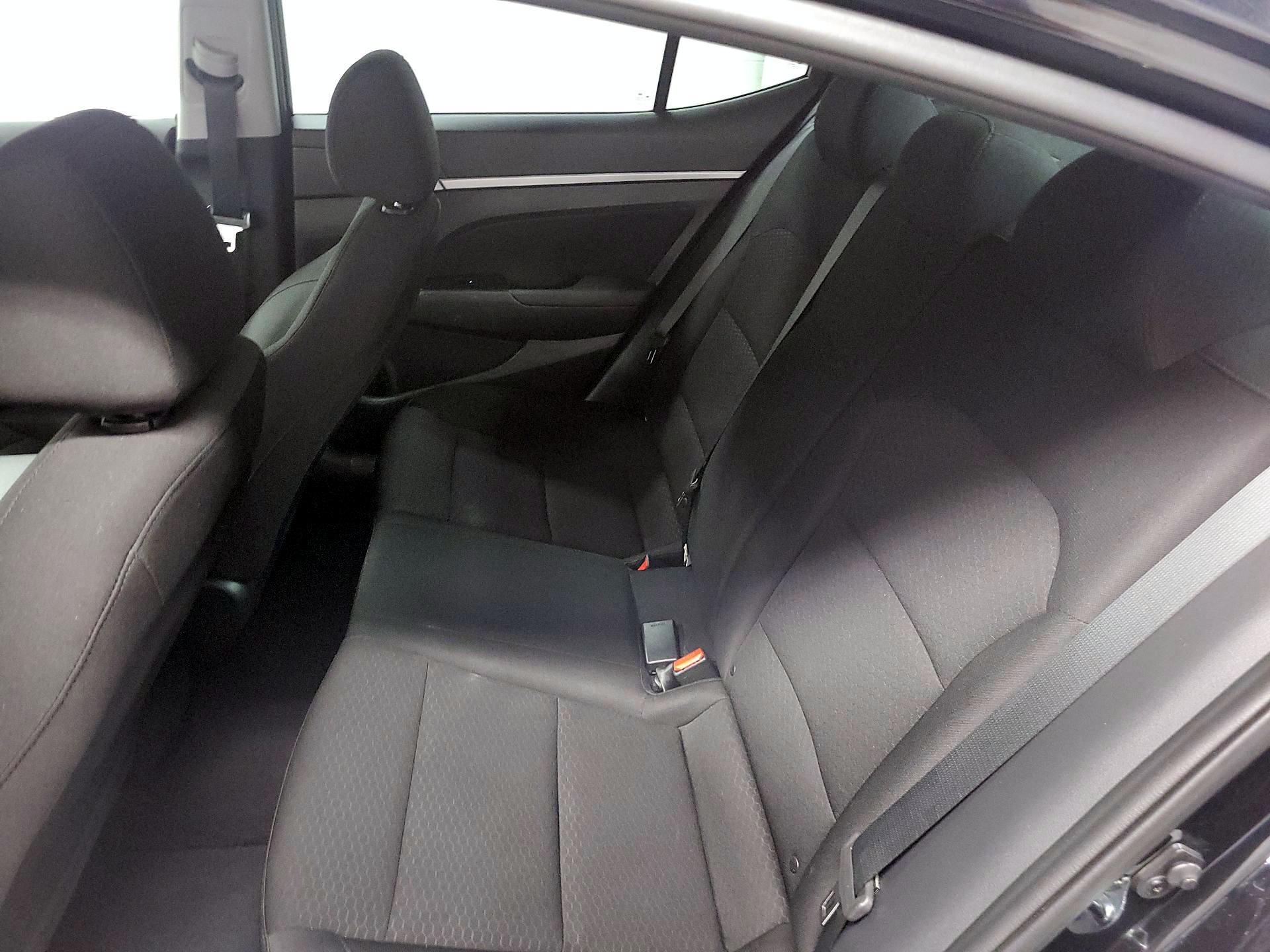 Thumbnail: 2019 Hyundai Elantra - 19