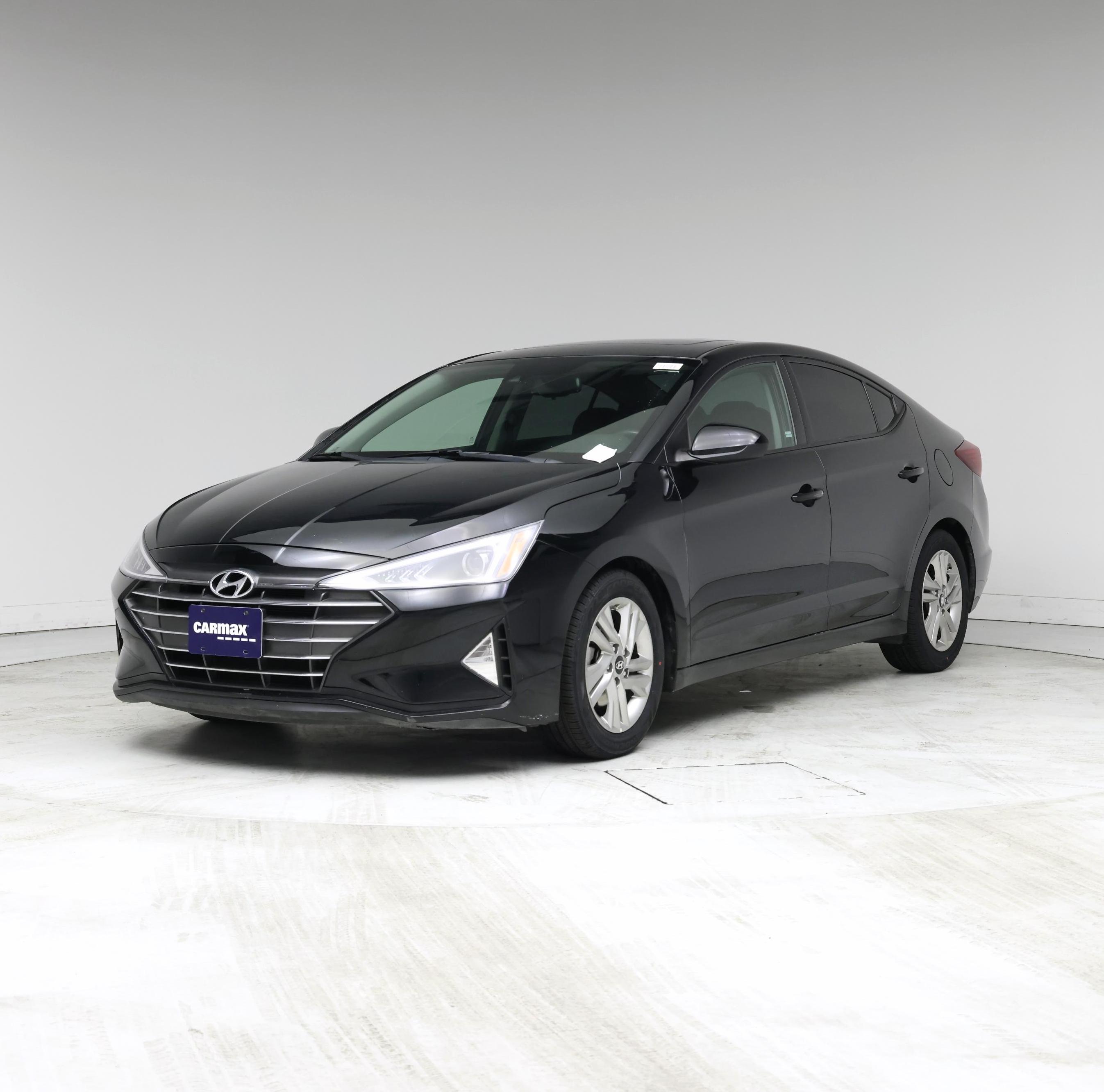 Thumbnail: 2019 Hyundai Elantra - 4