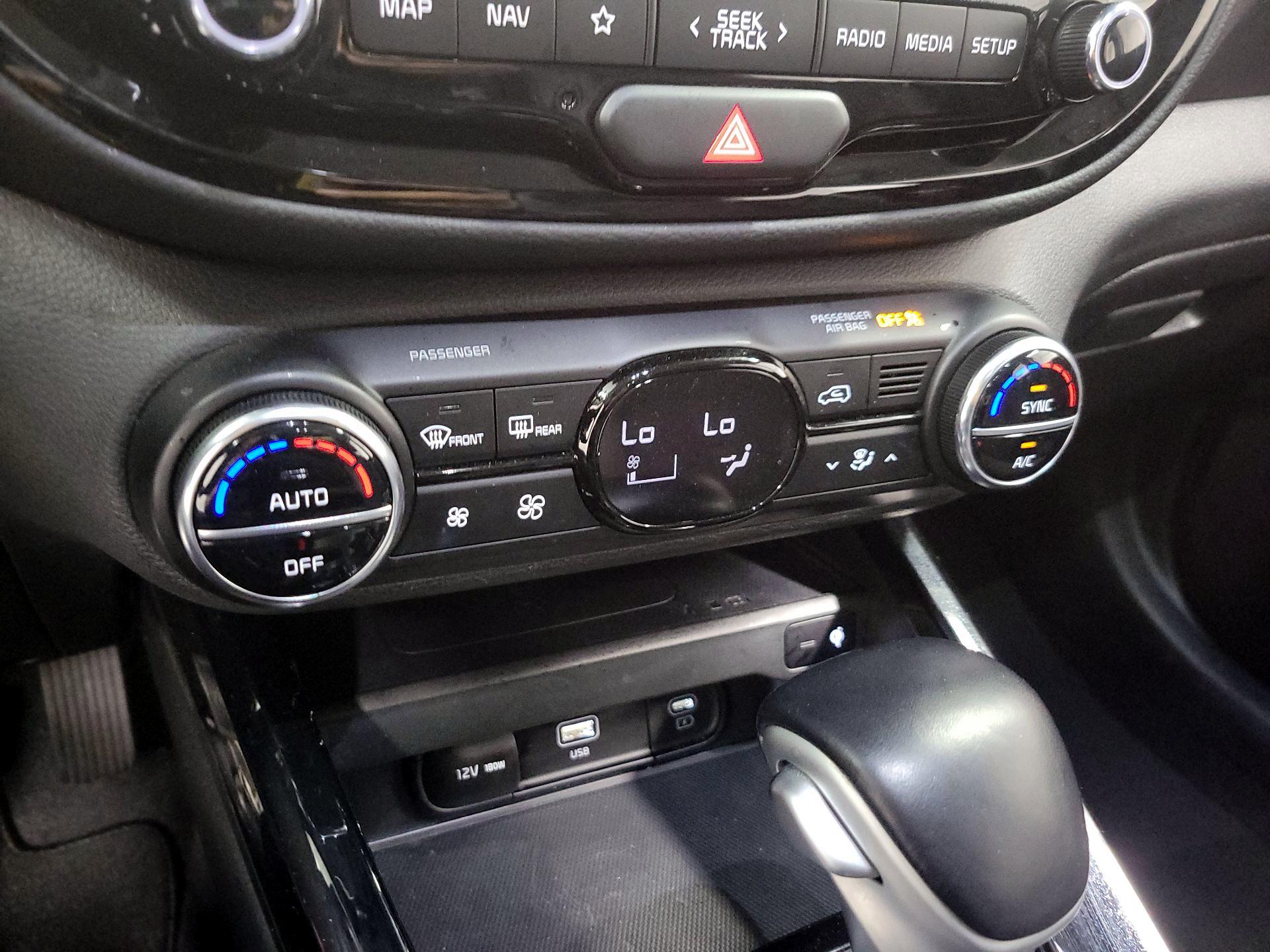 Thumbnail: 2023 Kia Soul - 16