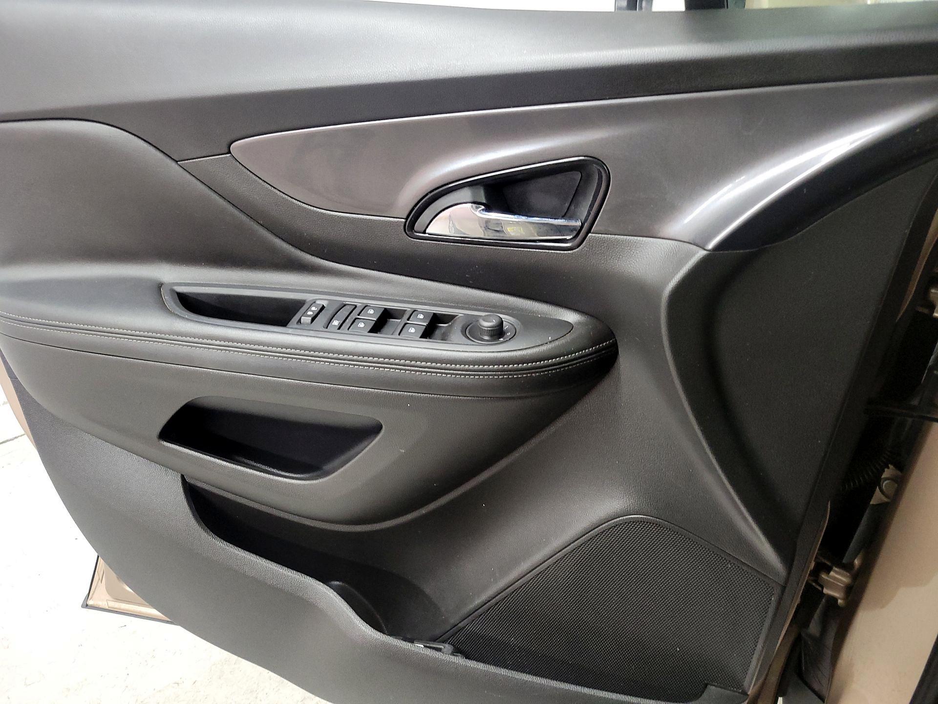 Thumbnail: 2019 Buick Encore - 12