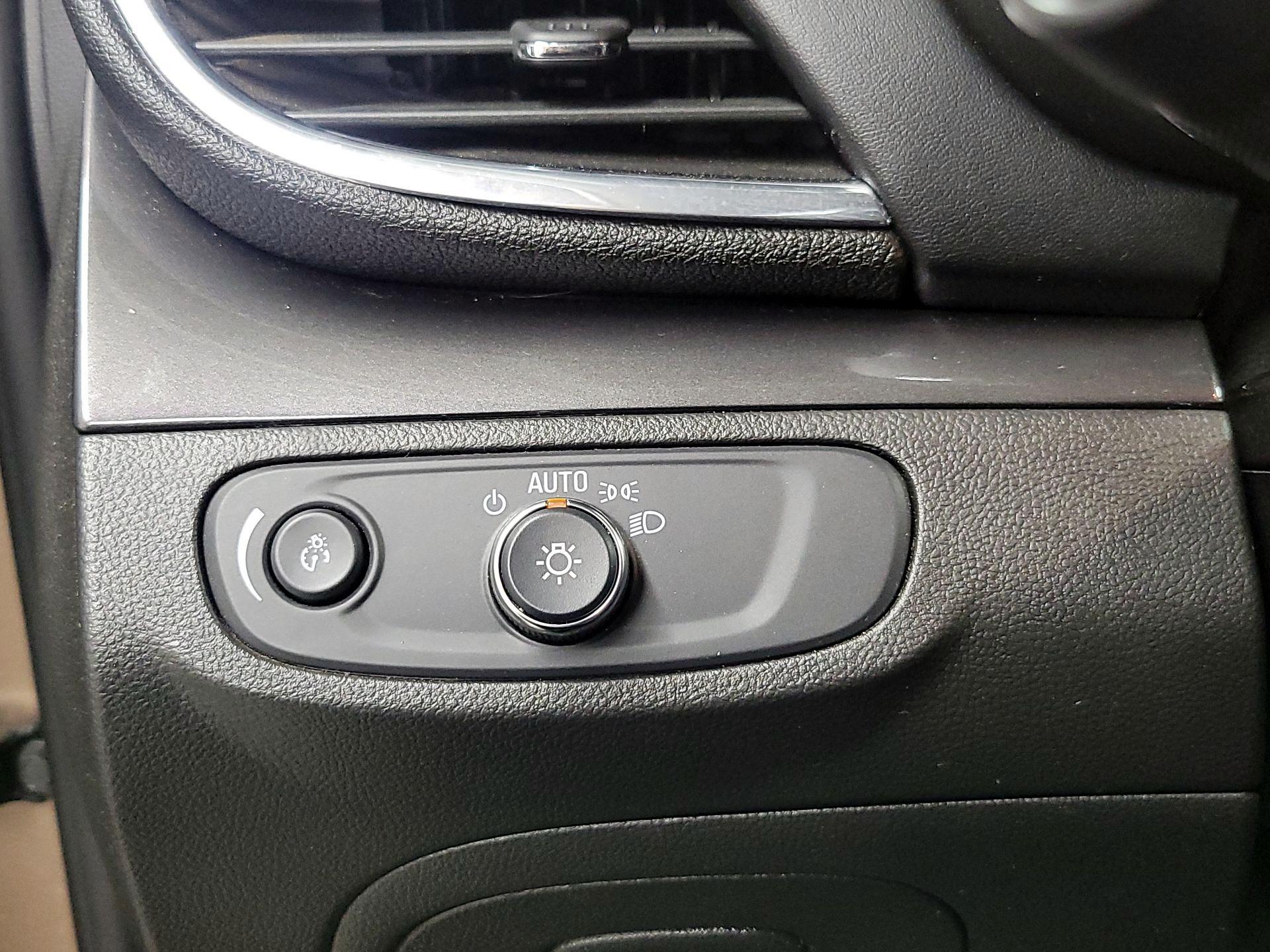 Thumbnail: 2019 Buick Encore - 13