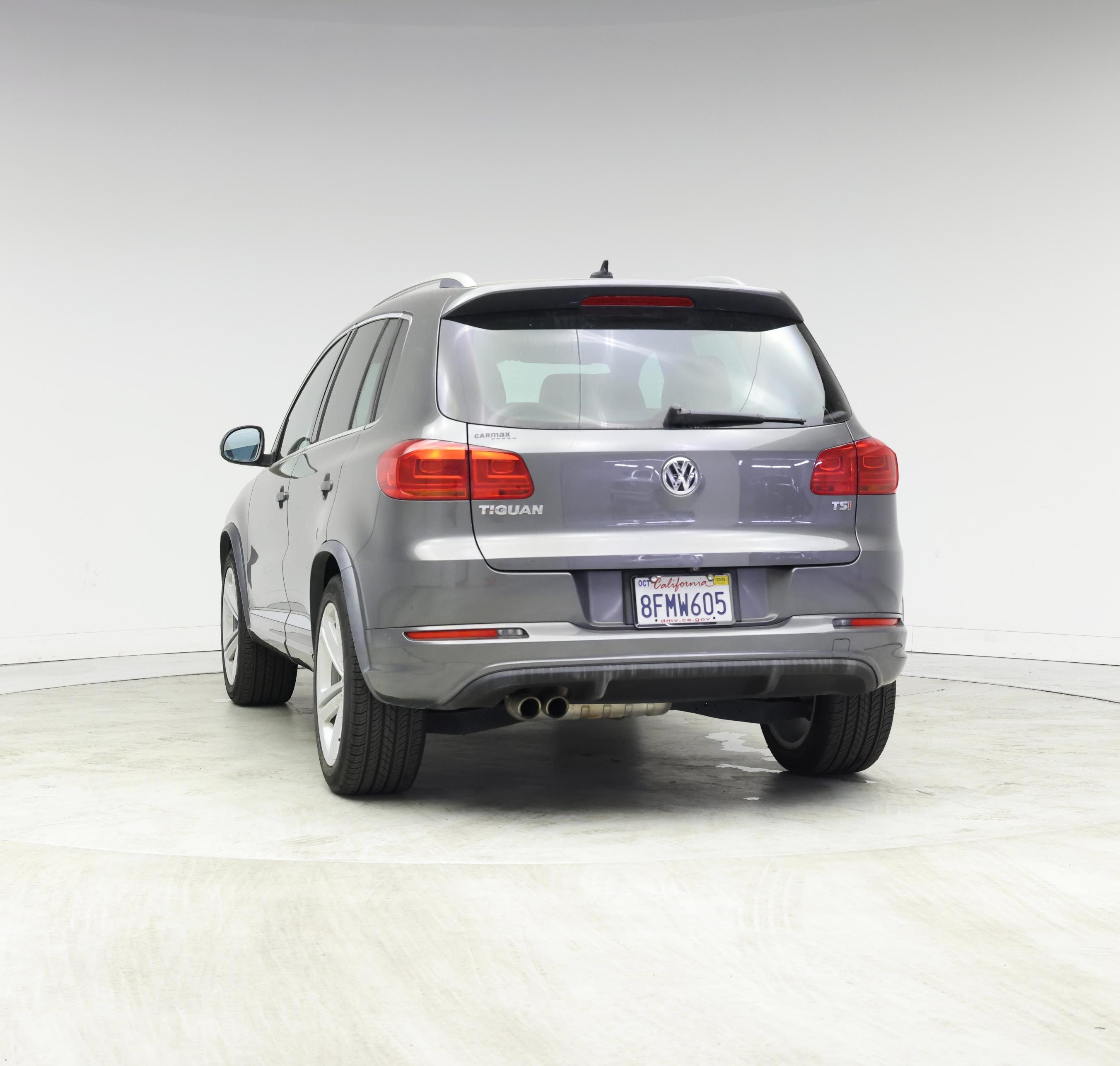 Thumbnail: 2016 Volkswagen Tiguan - 6