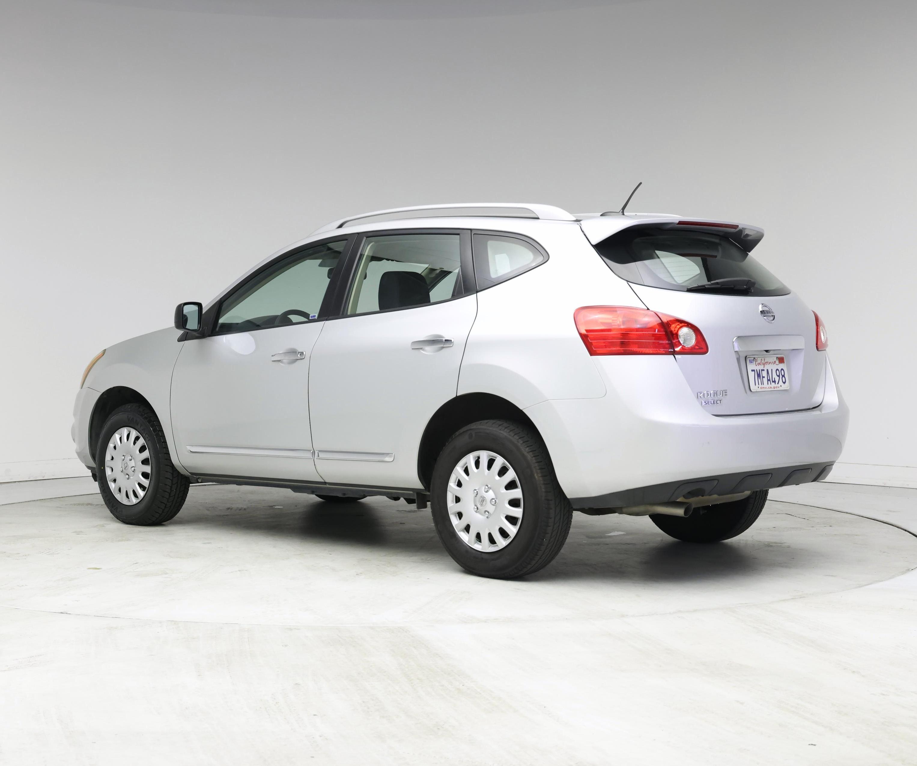 Thumbnail: 2015 Nissan Rogue - 2