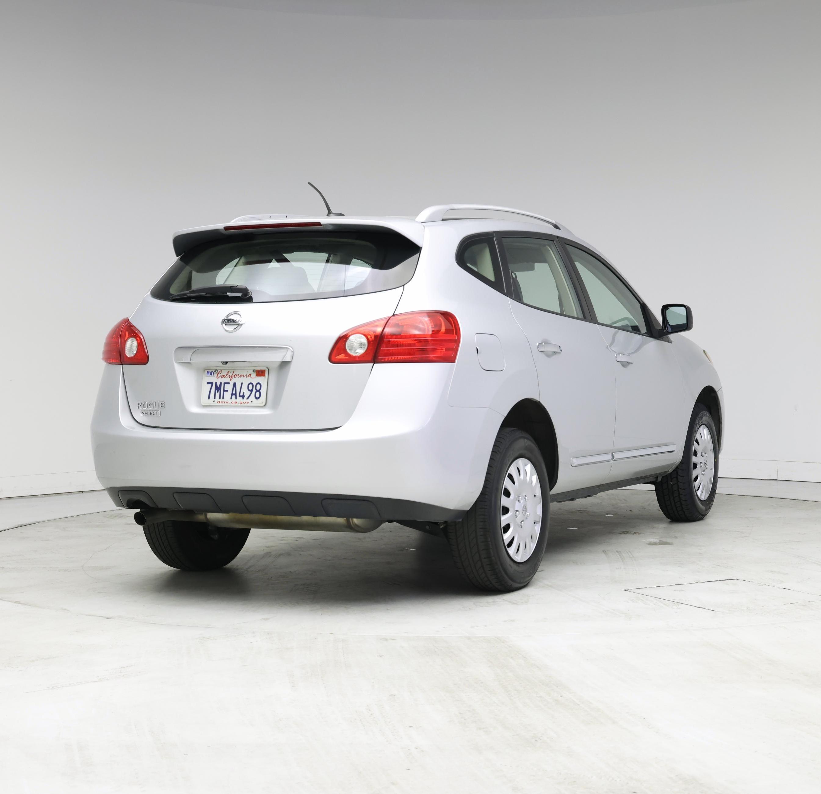 Thumbnail: 2015 Nissan Rogue - 8