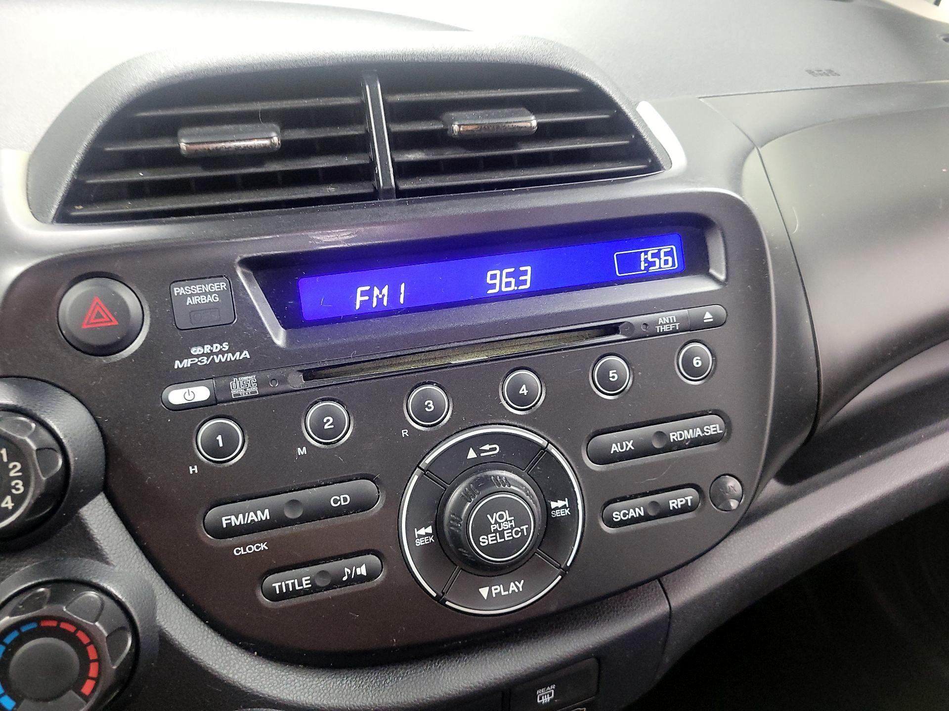 Thumbnail: 2013 Honda Fit - 13