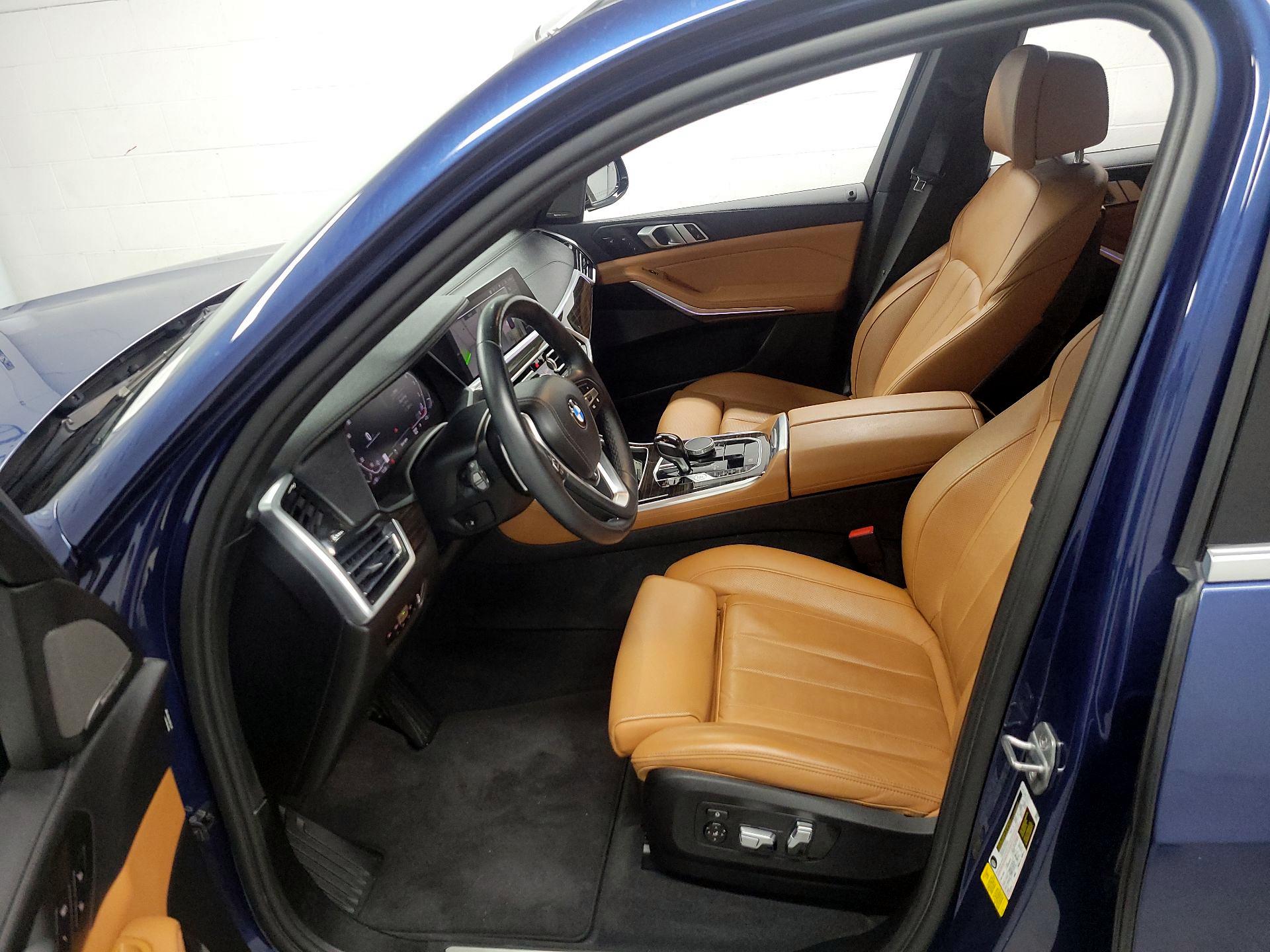 Thumbnail: 2021 BMW X5 - 11