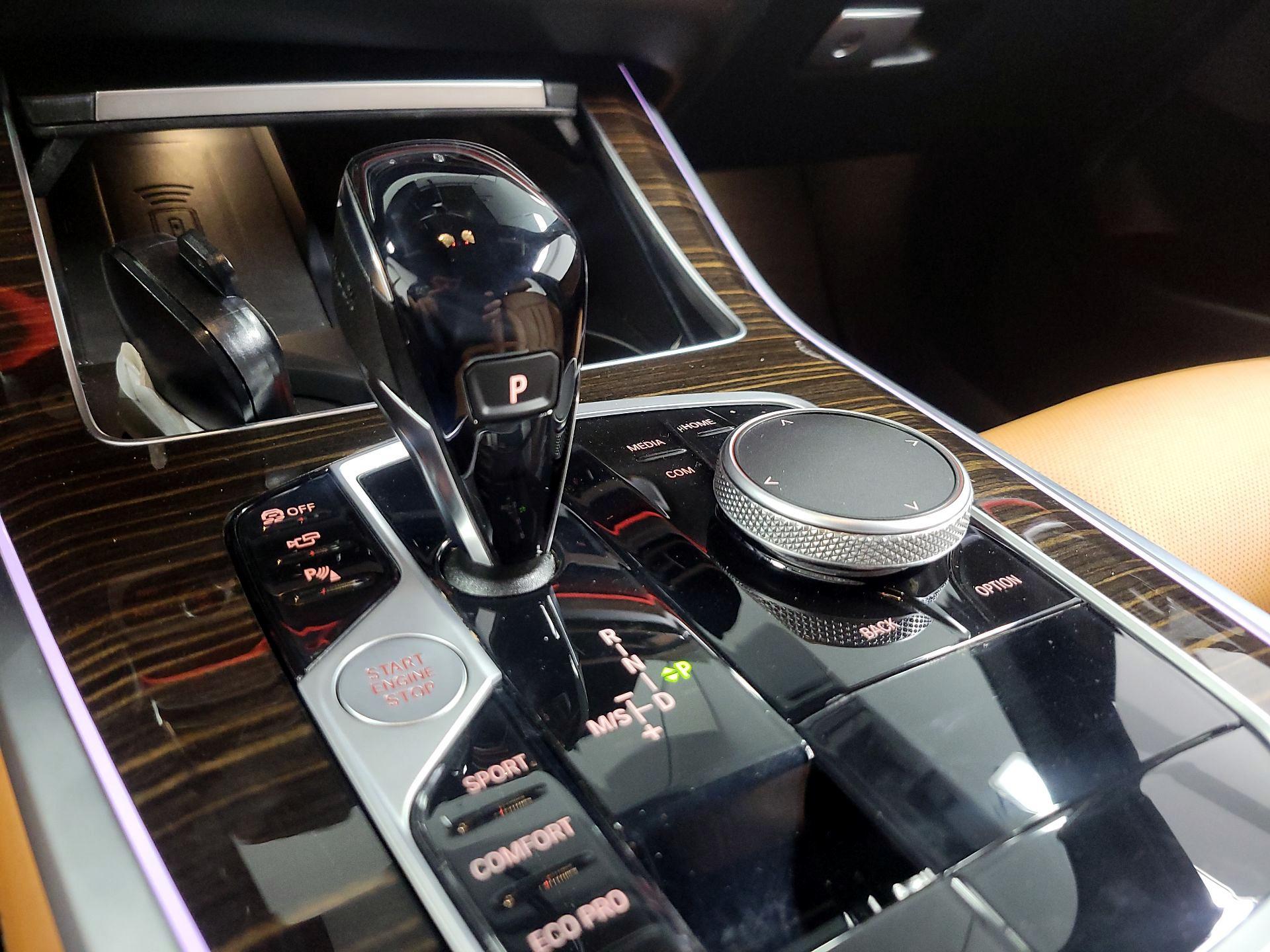Thumbnail: 2021 BMW X5 - 16