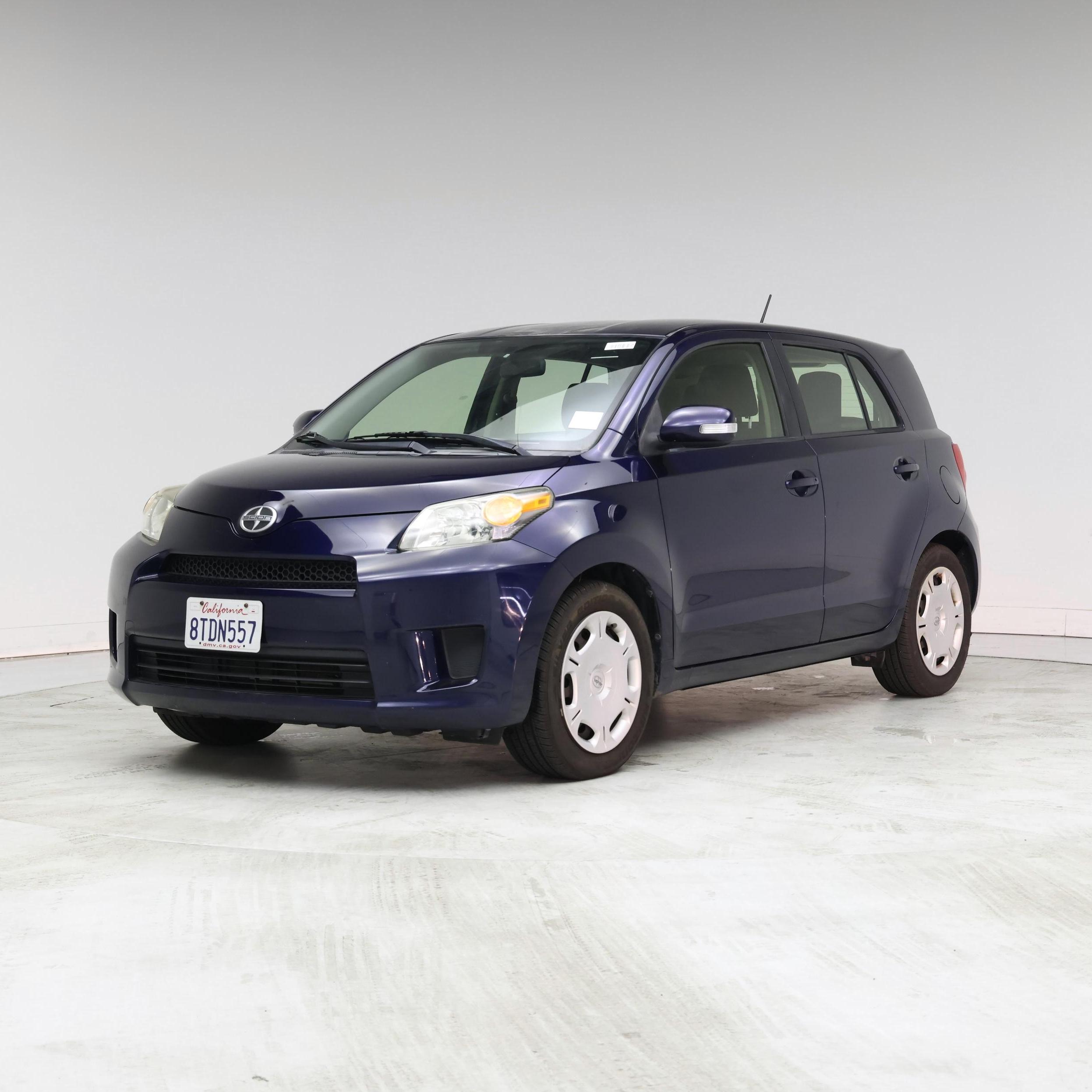Thumbnail: 2013 Scion xD - 4