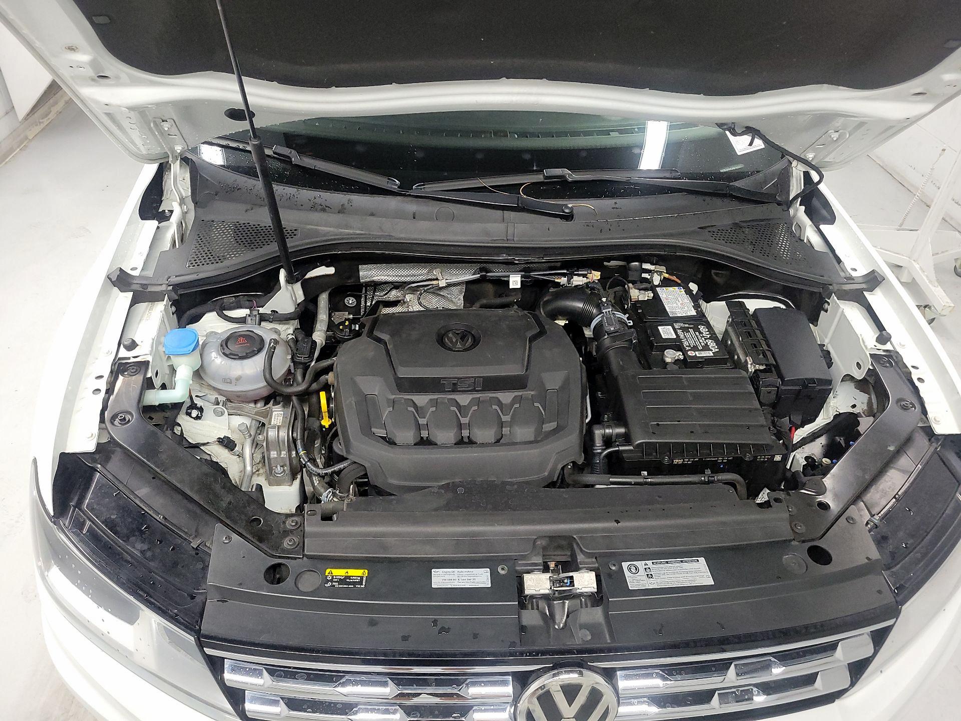 Thumbnail: 2020 Volkswagen Tiguan - 19