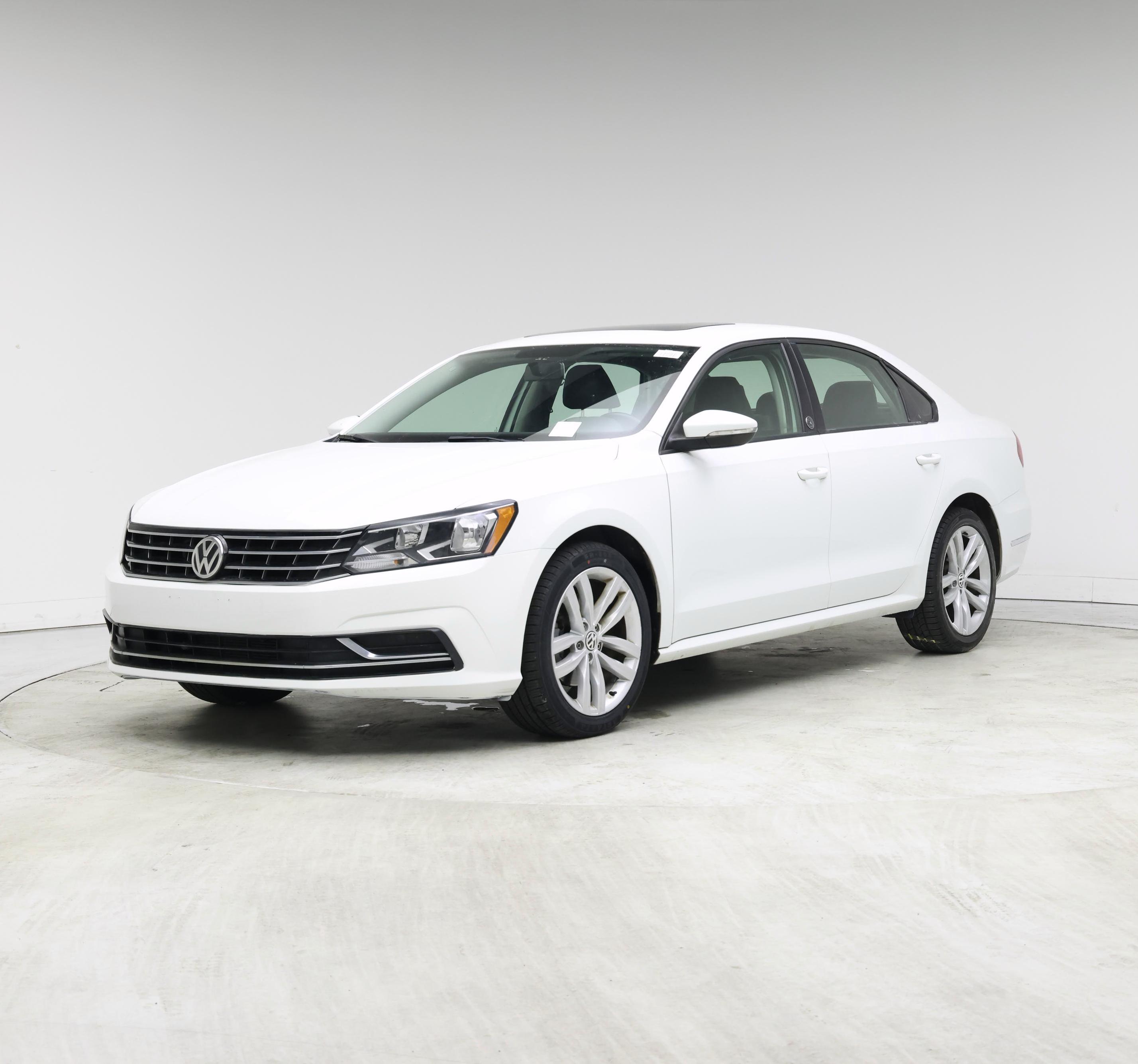 Thumbnail: 2019 Volkswagen Passat - 4