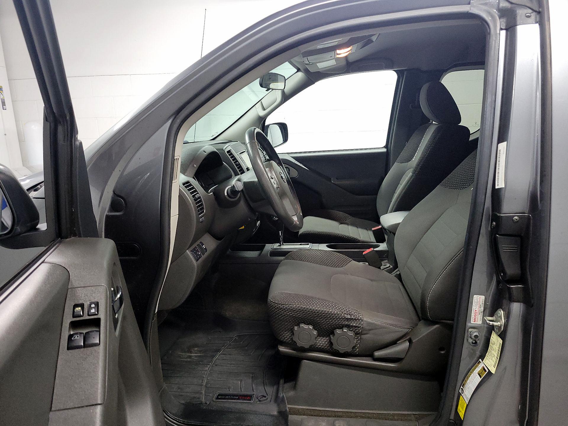 Thumbnail: 2018 Nissan Frontier - 11