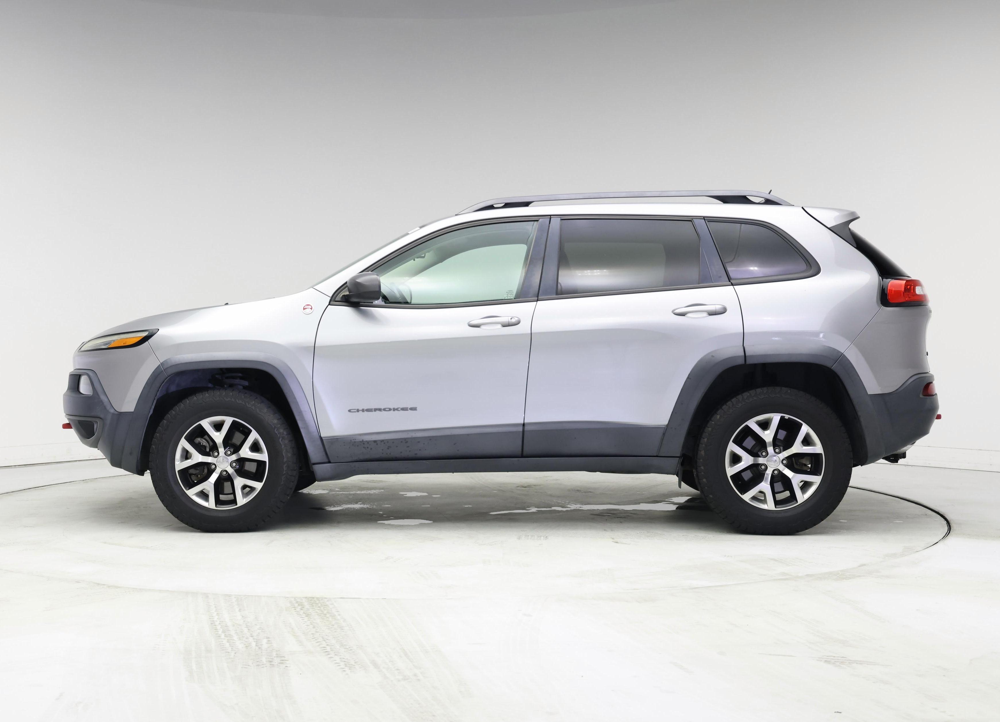 Thumbnail: 2015 Jeep Cherokee - 3