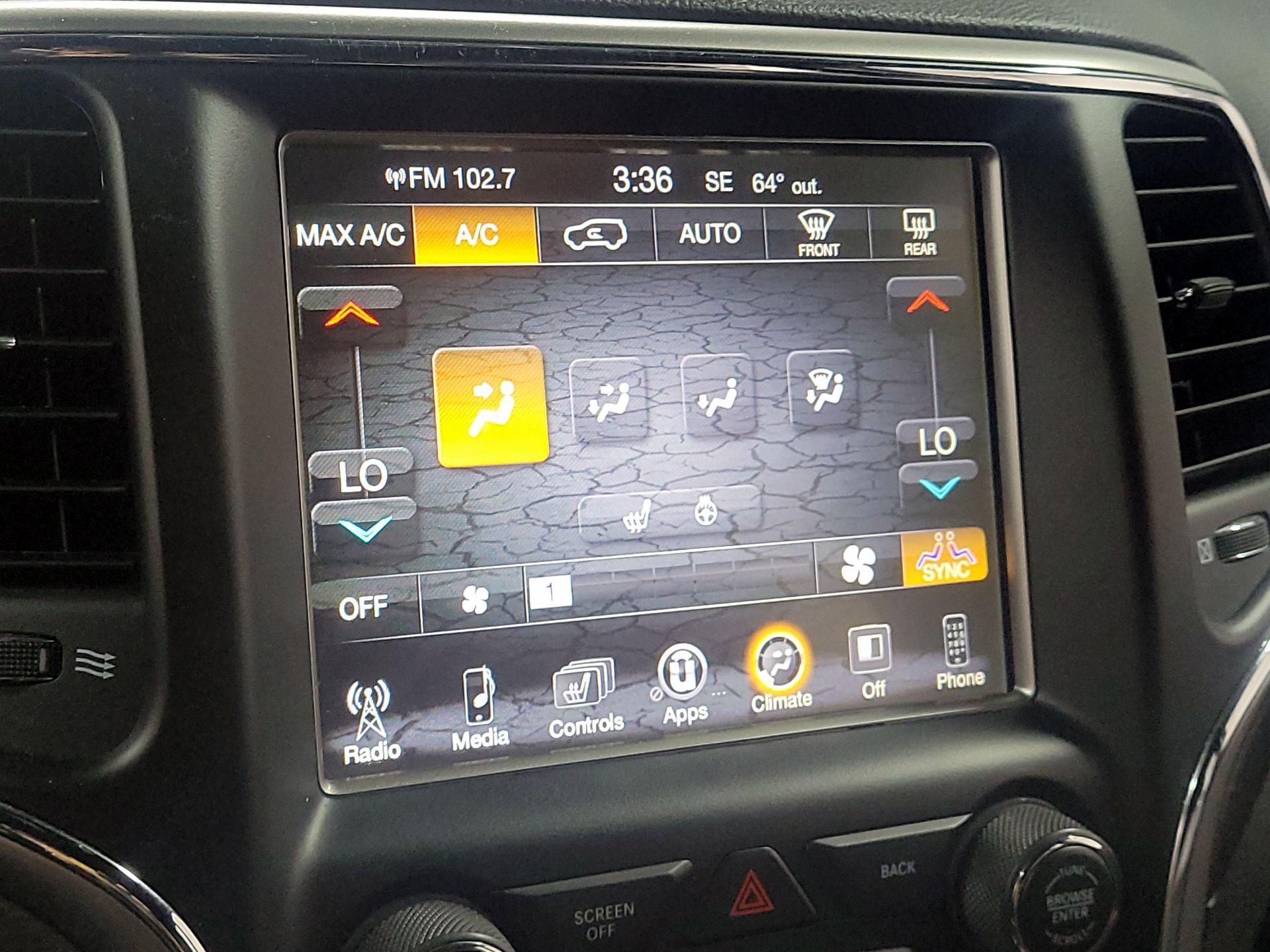 Thumbnail: 2017 Jeep Grand Cherokee - 14
