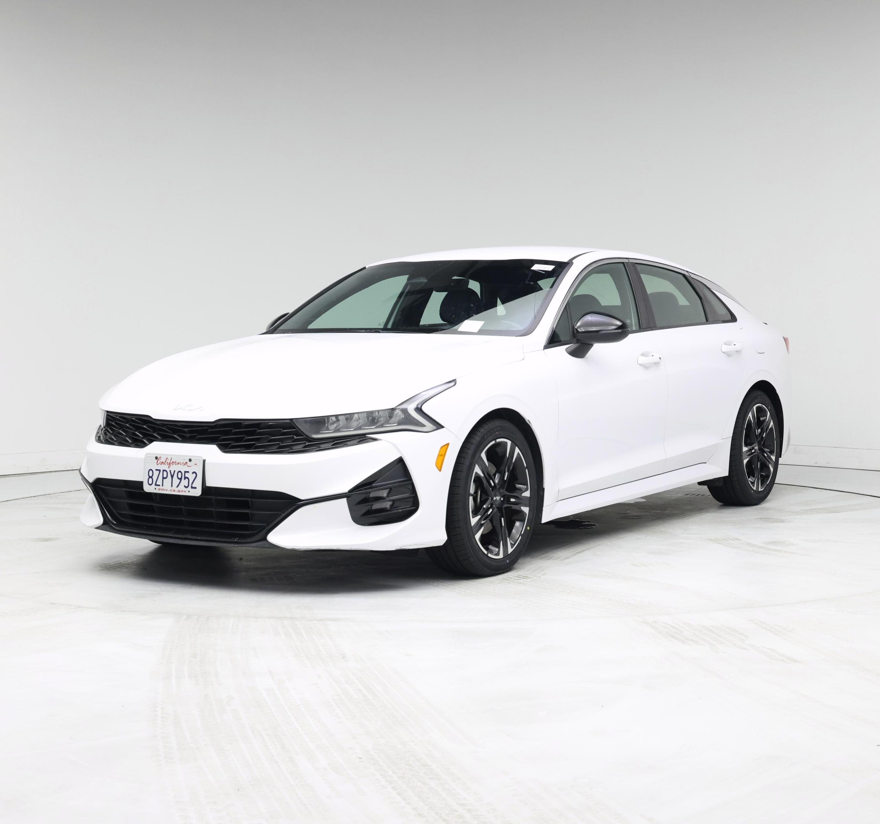 Thumbnail: 2022 Kia K5 - 4