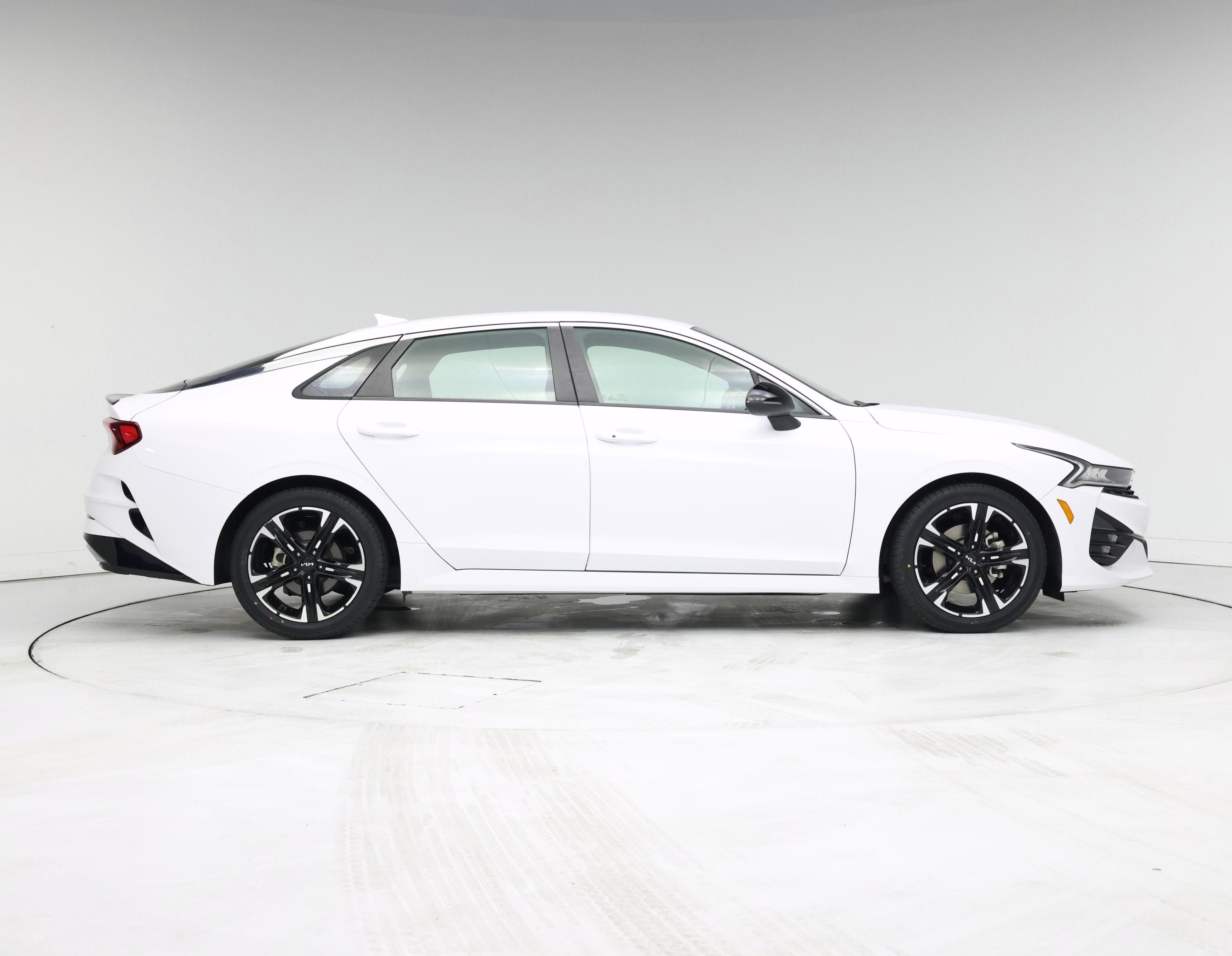 Thumbnail: 2022 Kia K5 - 7