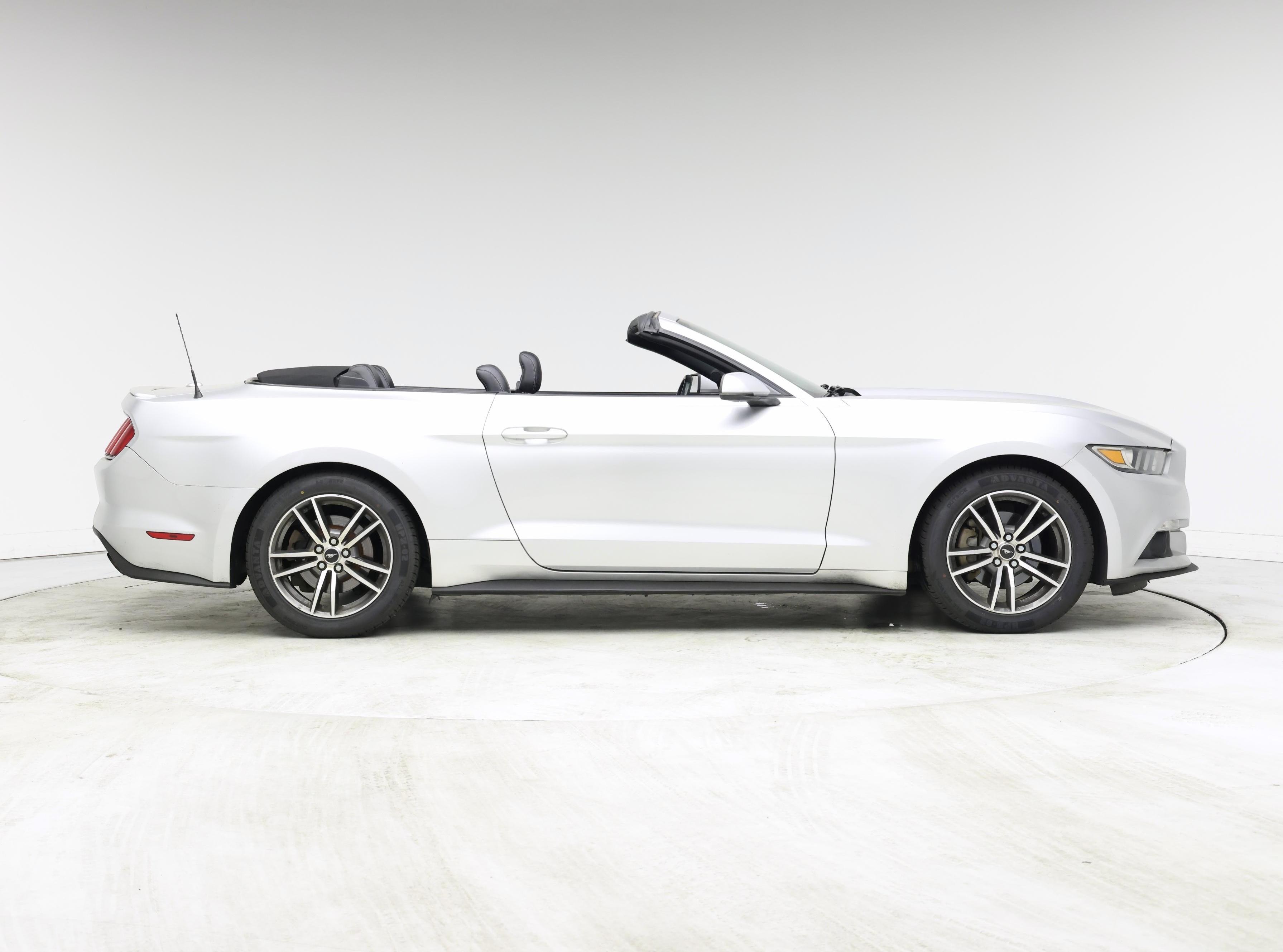 Thumbnail: 2016 Ford Mustang - 7
