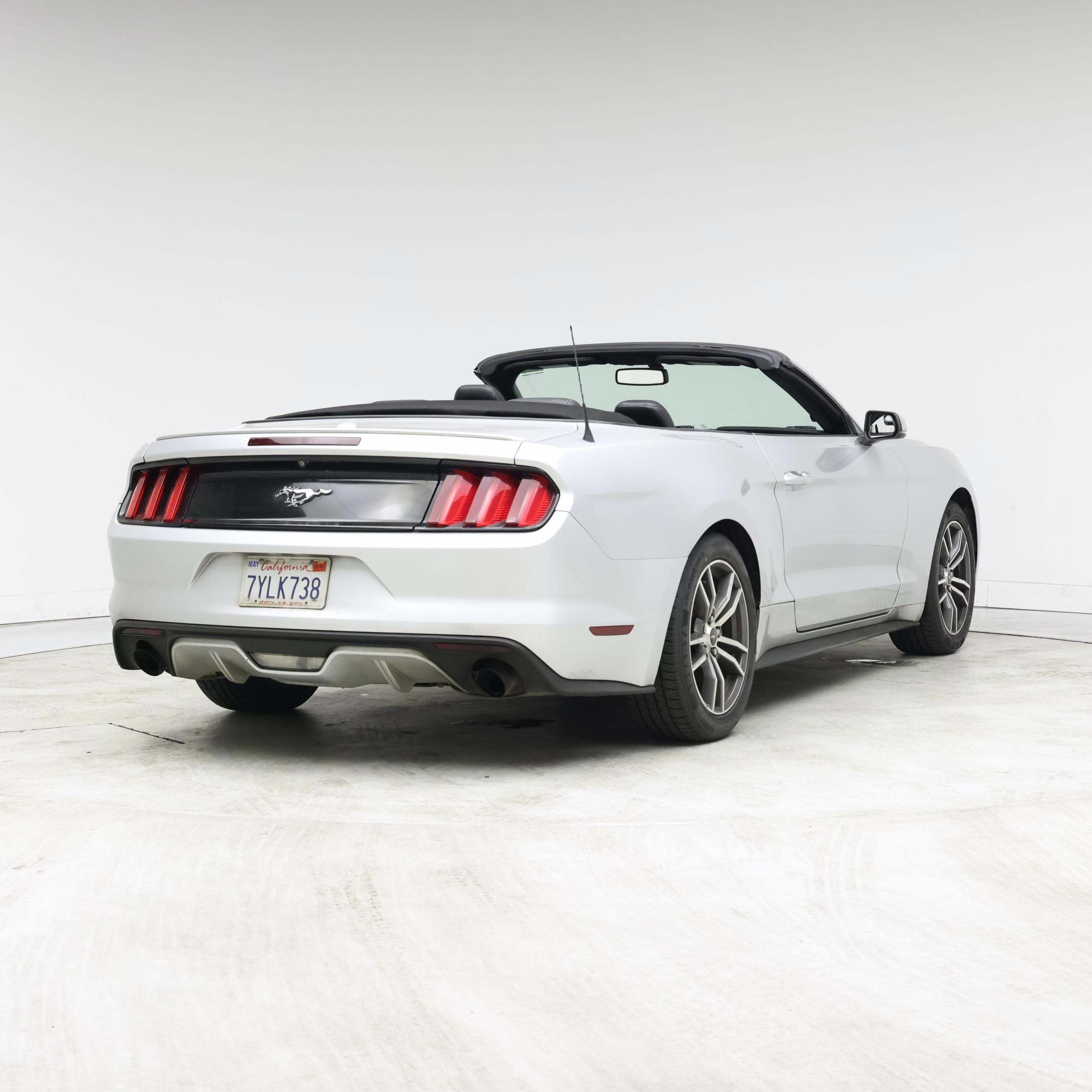 Thumbnail: 2016 Ford Mustang - 8