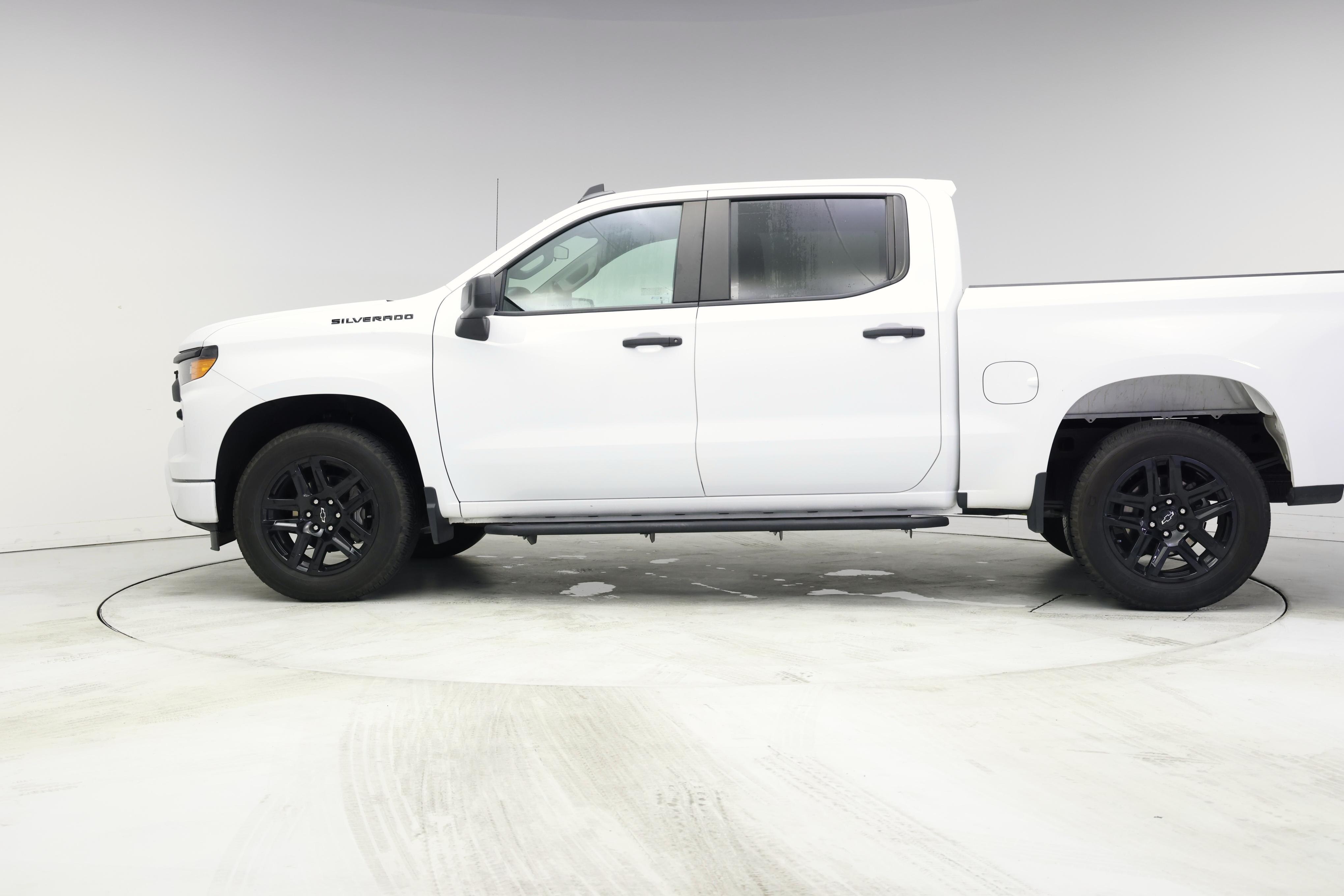 Thumbnail: 2024 Chevrolet Silverado 1500 - 3