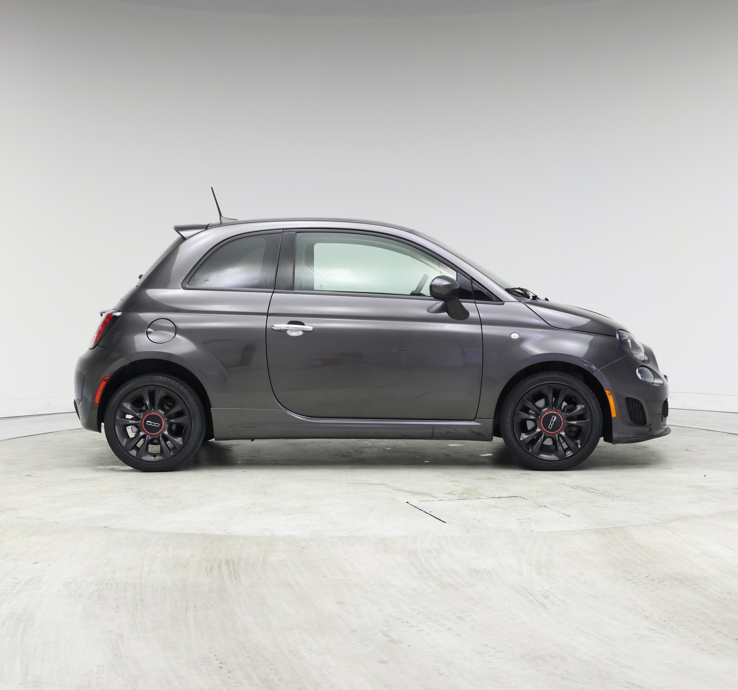 Thumbnail: 2019 Fiat 500 - 7