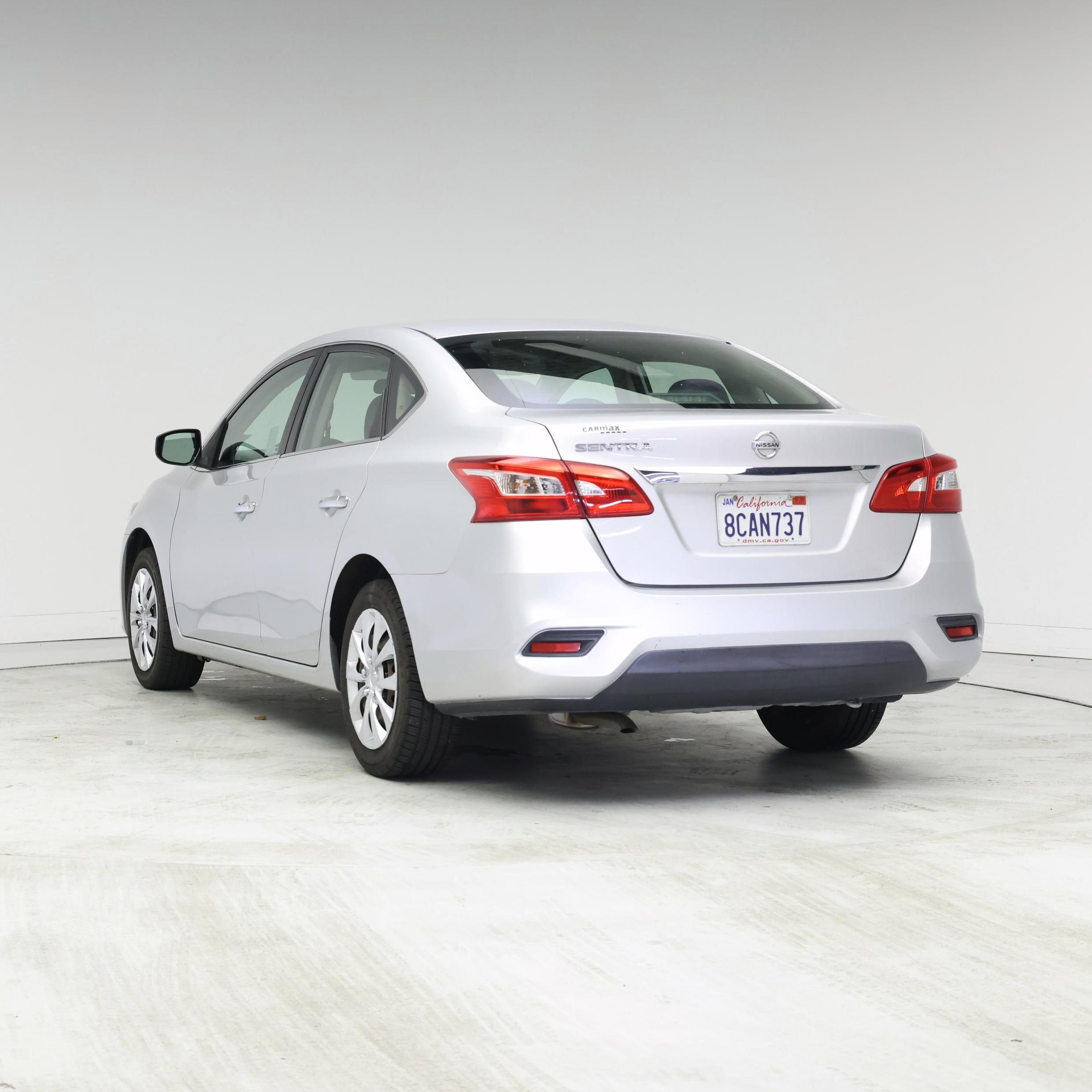 Thumbnail: 2017 Nissan Sentra - 2
