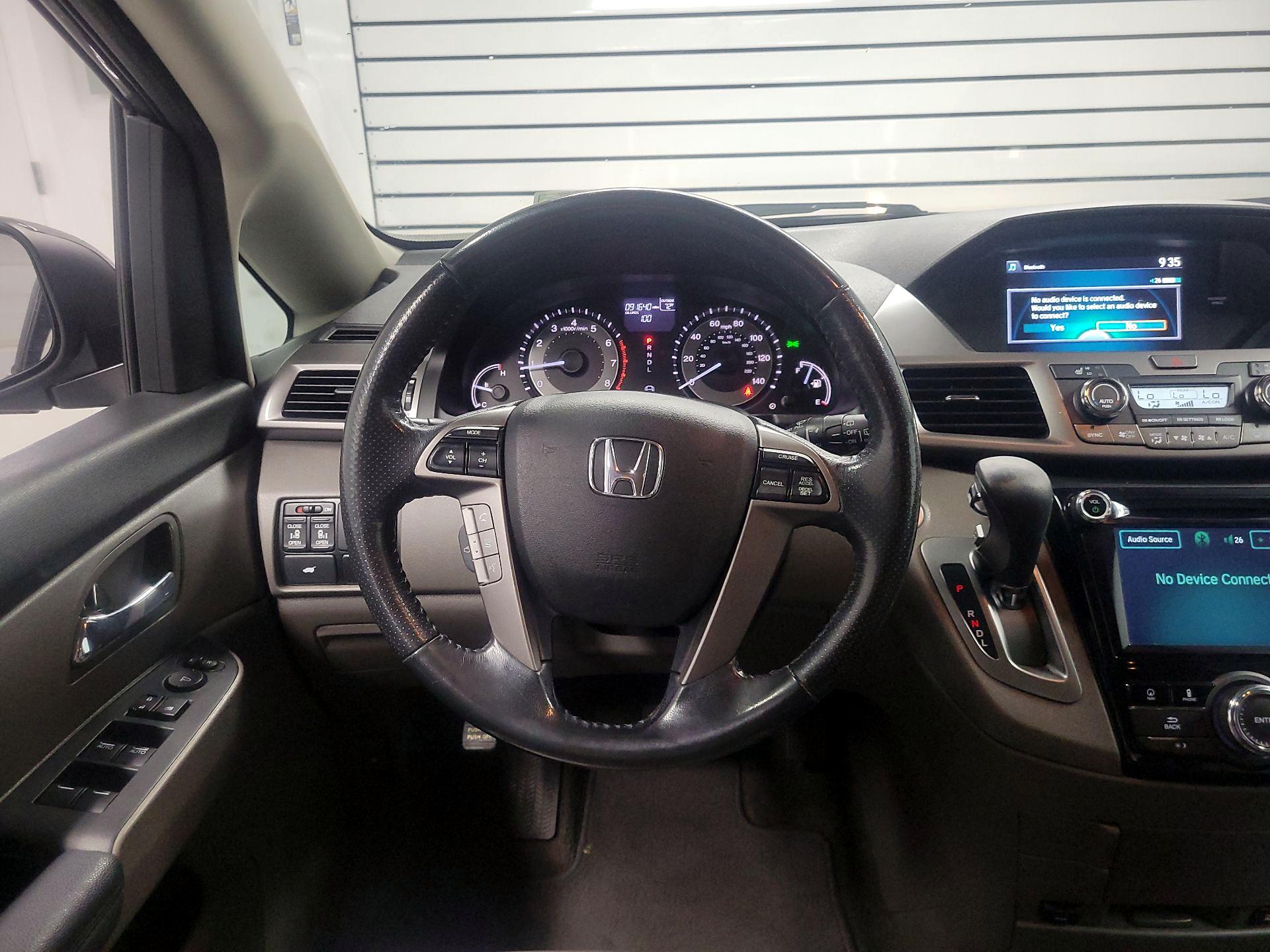 Thumbnail: 2016 Honda Odyssey - 10