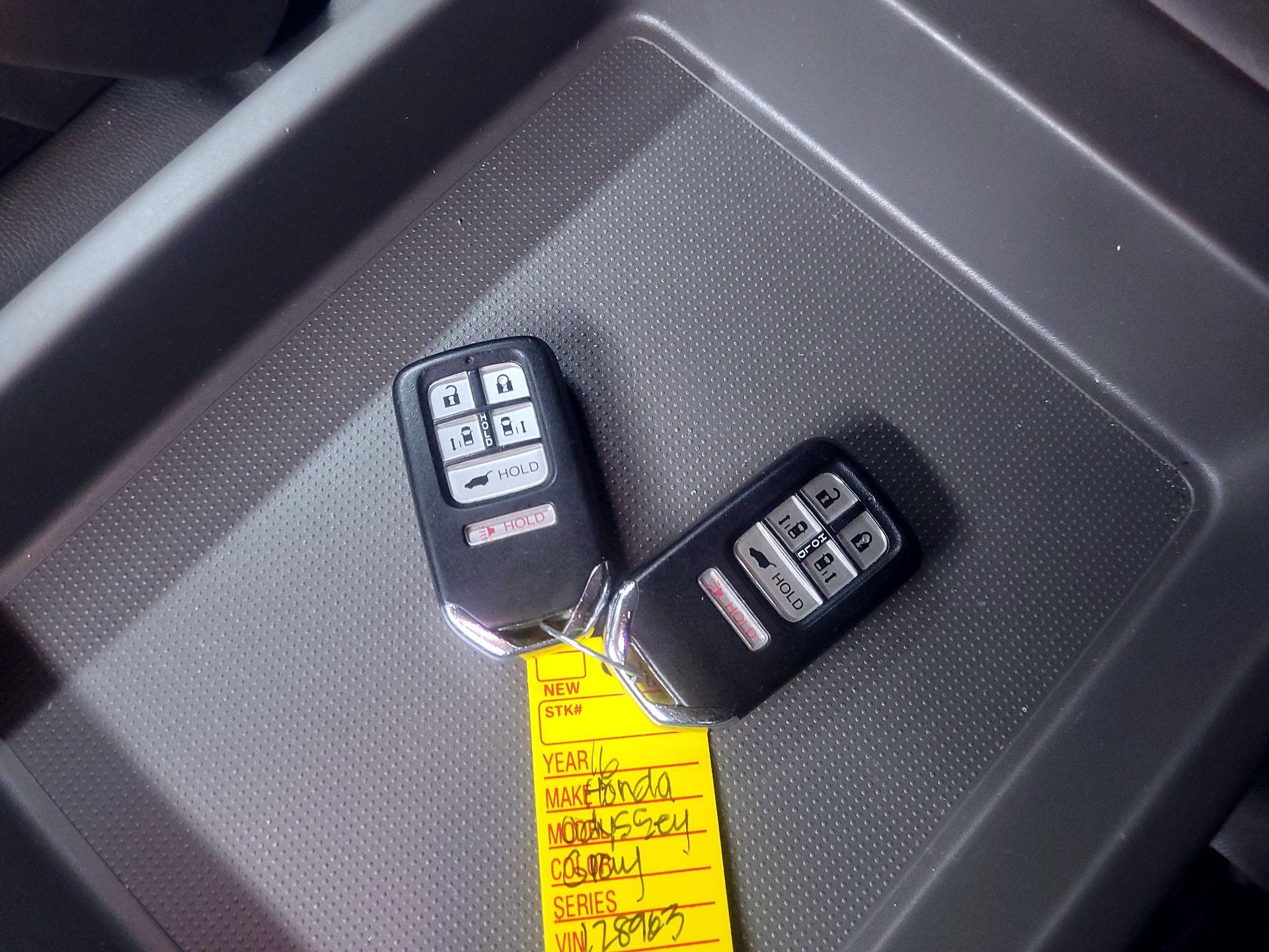 Thumbnail: 2016 Honda Odyssey - 20