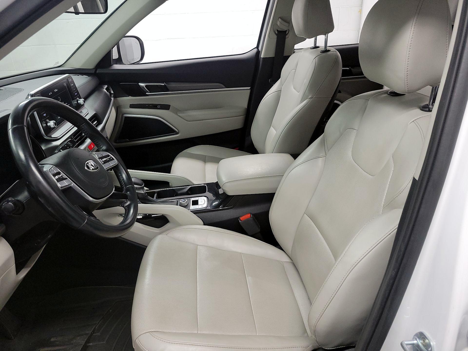 Thumbnail: 2020 Kia Telluride - 11