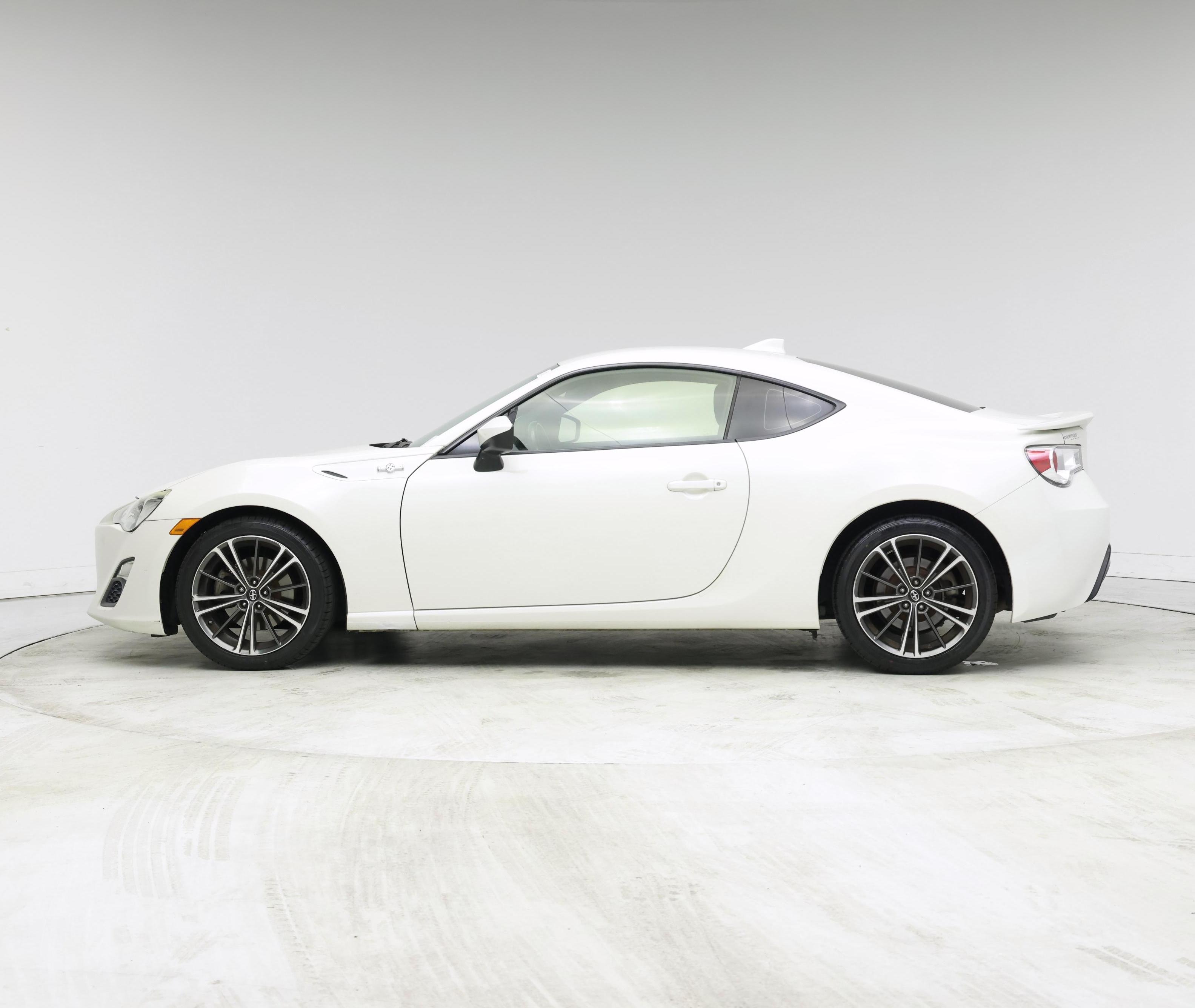 Thumbnail: 2016 Scion FR-S - 3