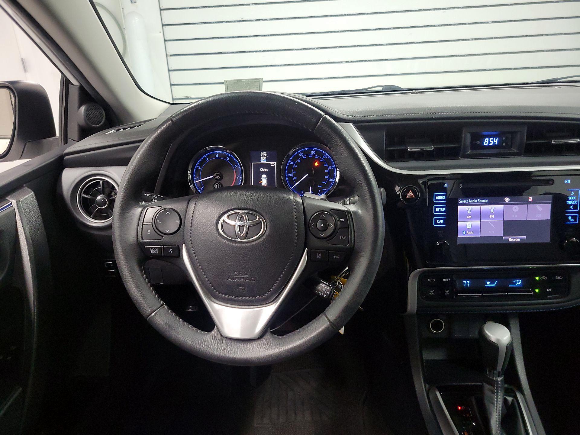 Thumbnail: 2019 Toyota Corolla - 10
