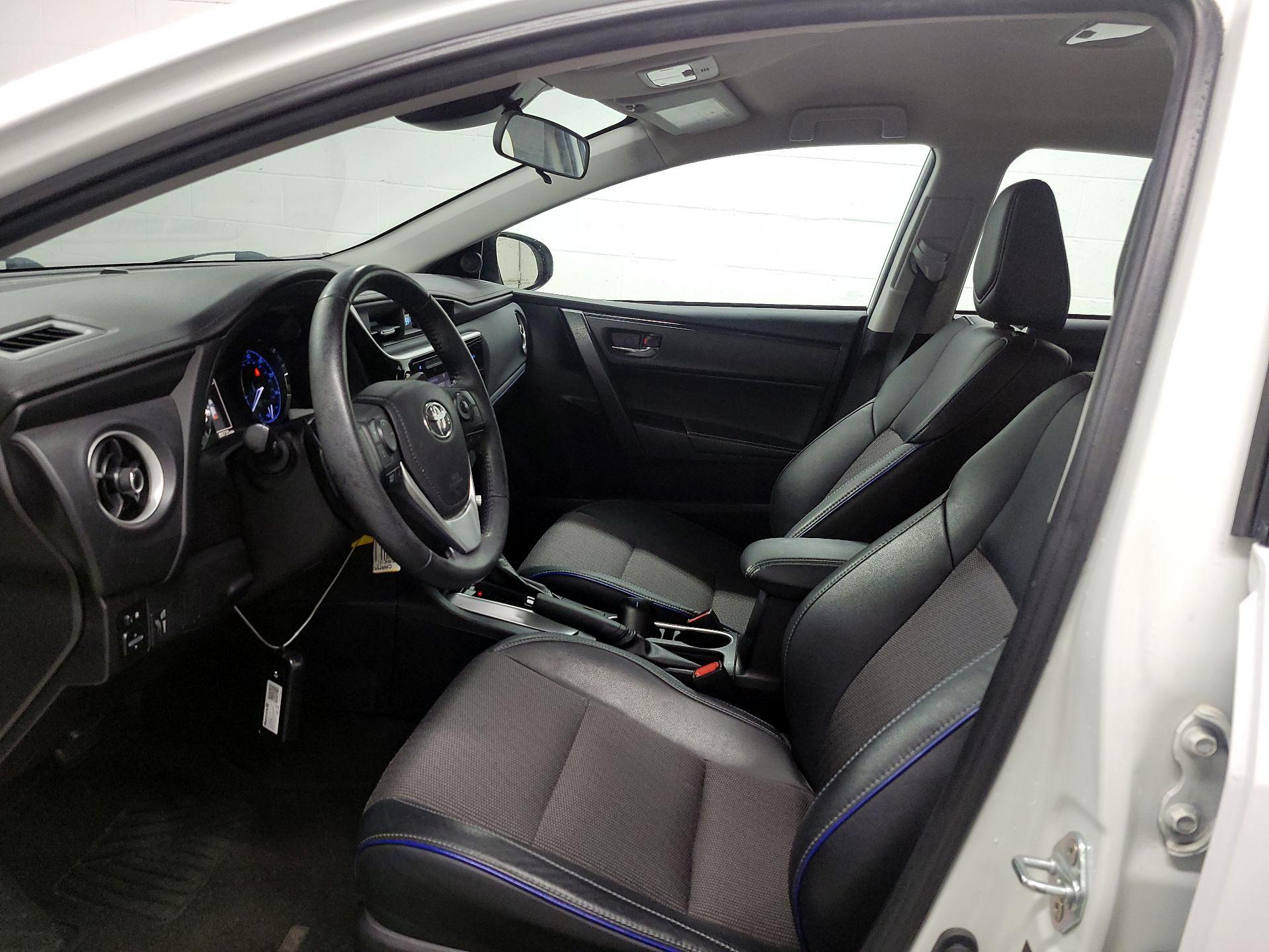 Thumbnail: 2019 Toyota Corolla - 11