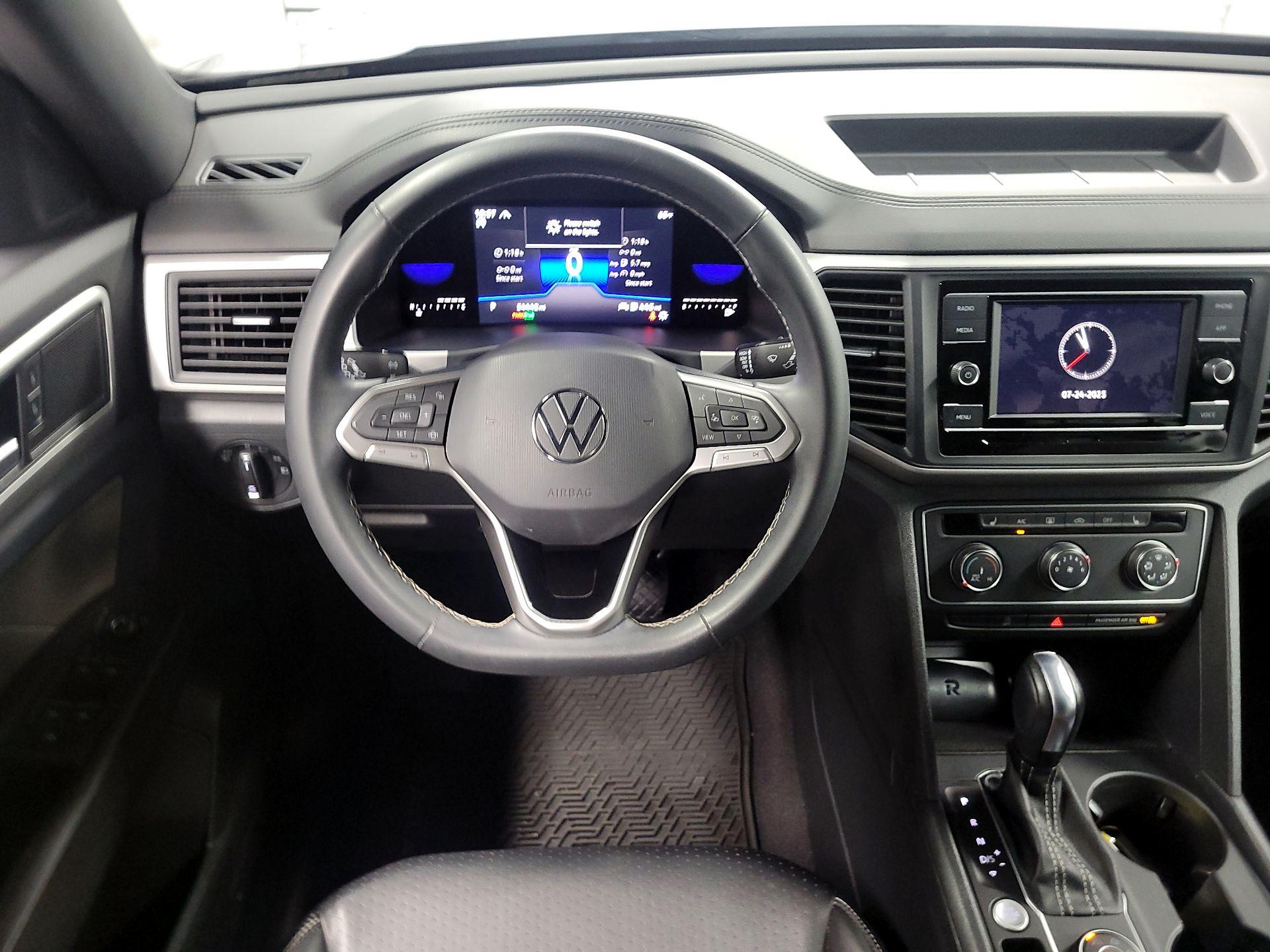 Thumbnail: 2022 Volkswagen Atlas - 10