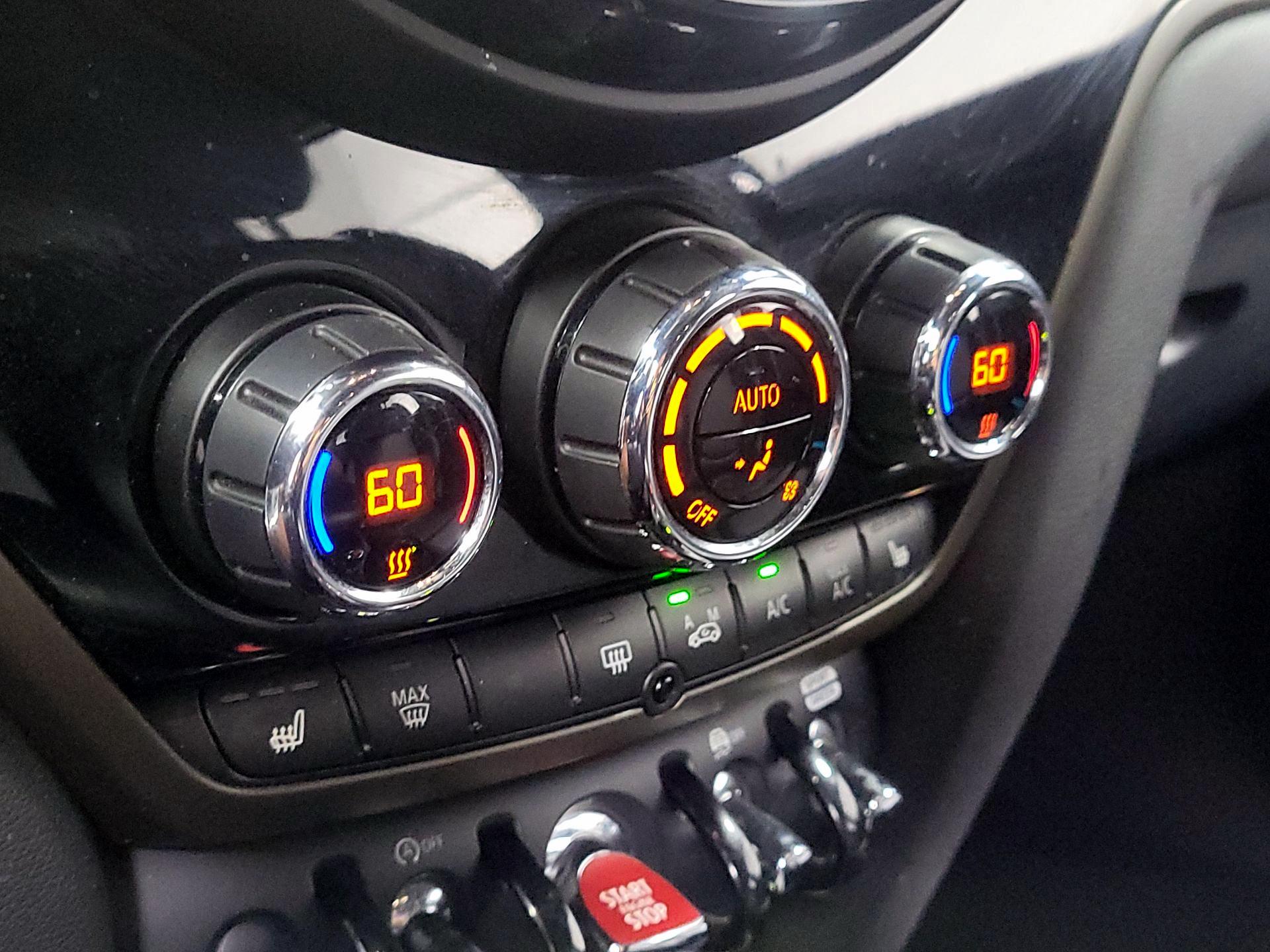 Thumbnail: 2019 MINI Cooper Countryman - 14