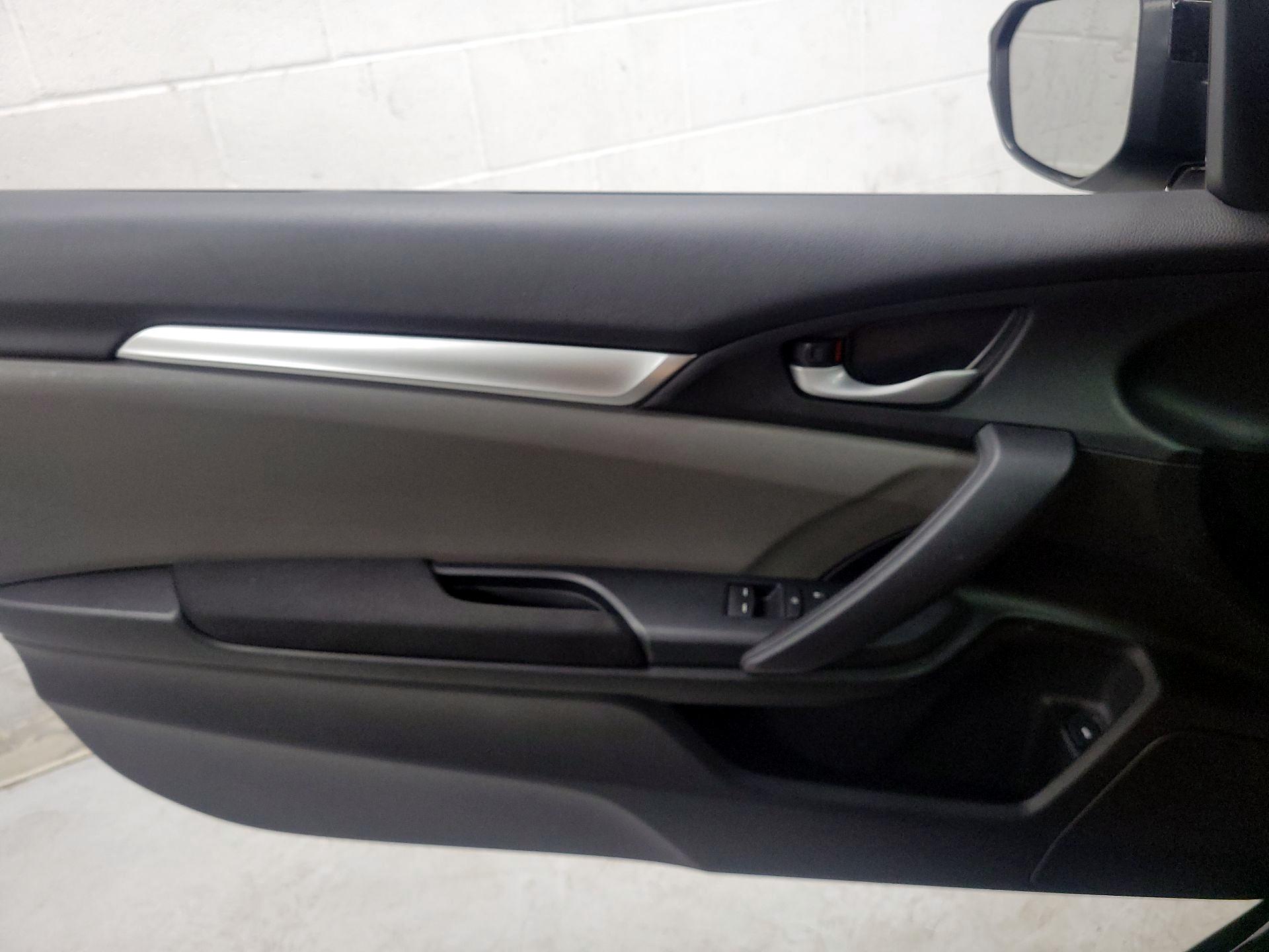 Thumbnail: 2017 Honda Civic - 12