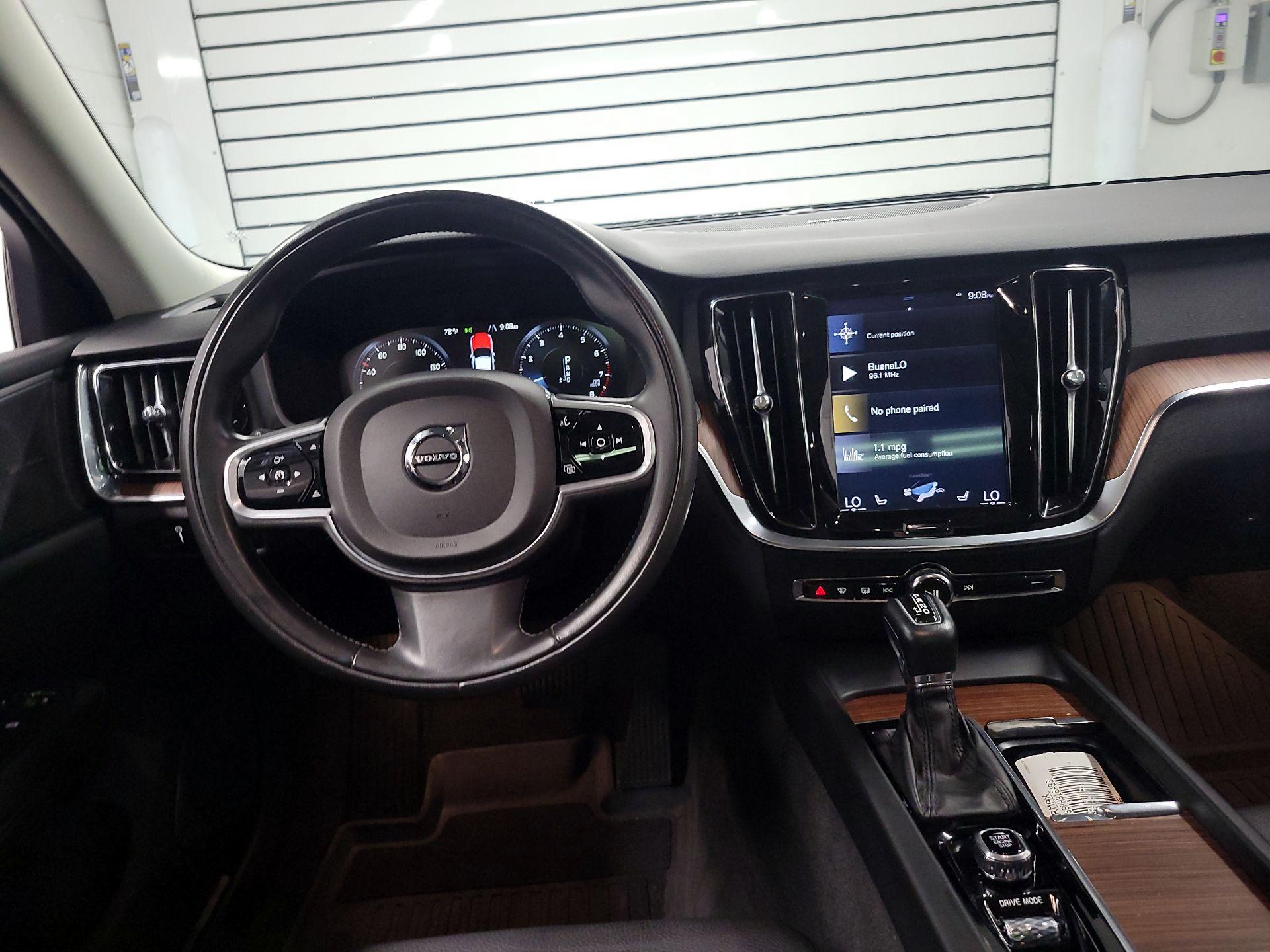 Thumbnail: 2020 Volvo V60 - 9