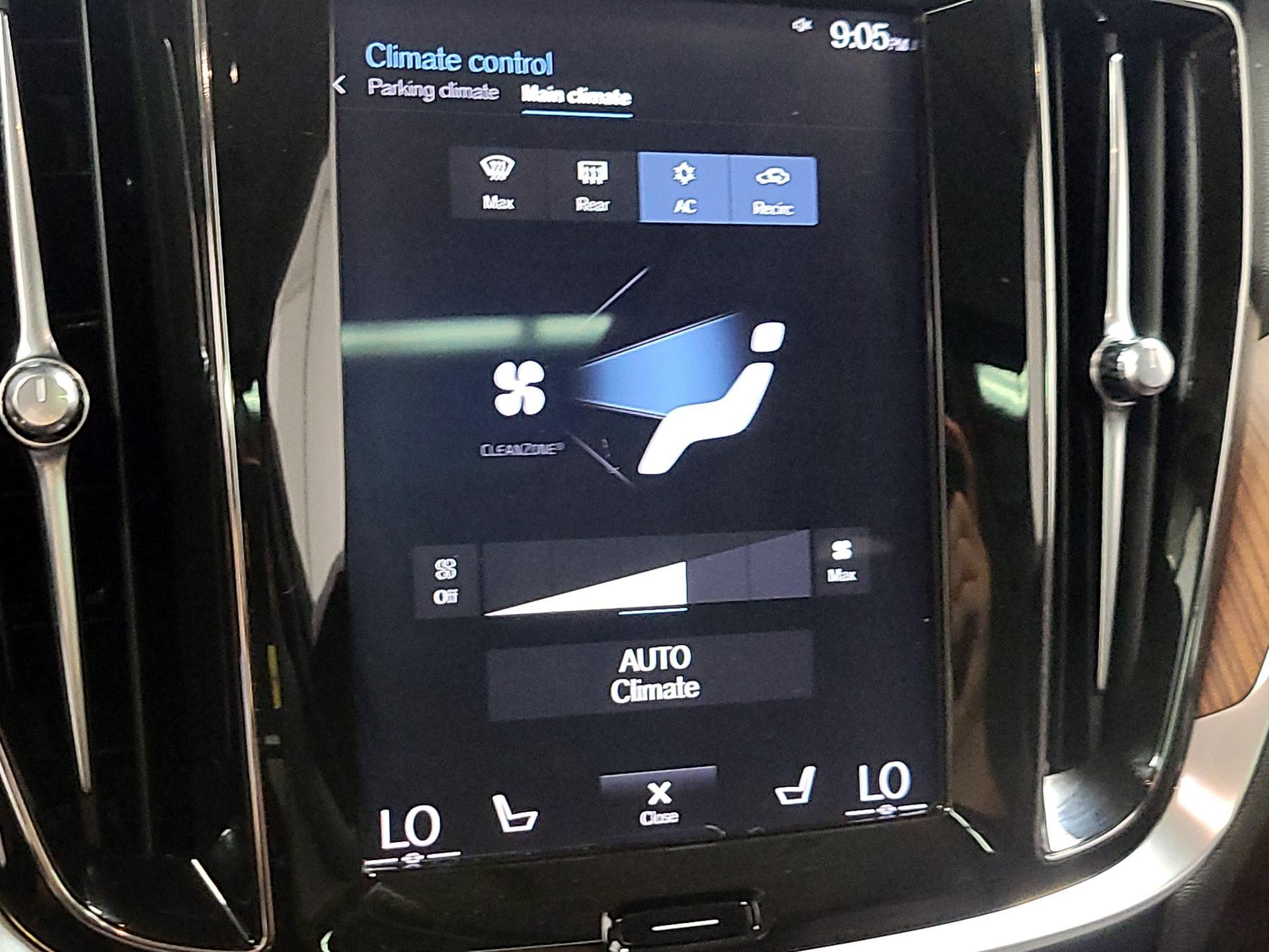 Thumbnail: 2020 Volvo V60 - 15