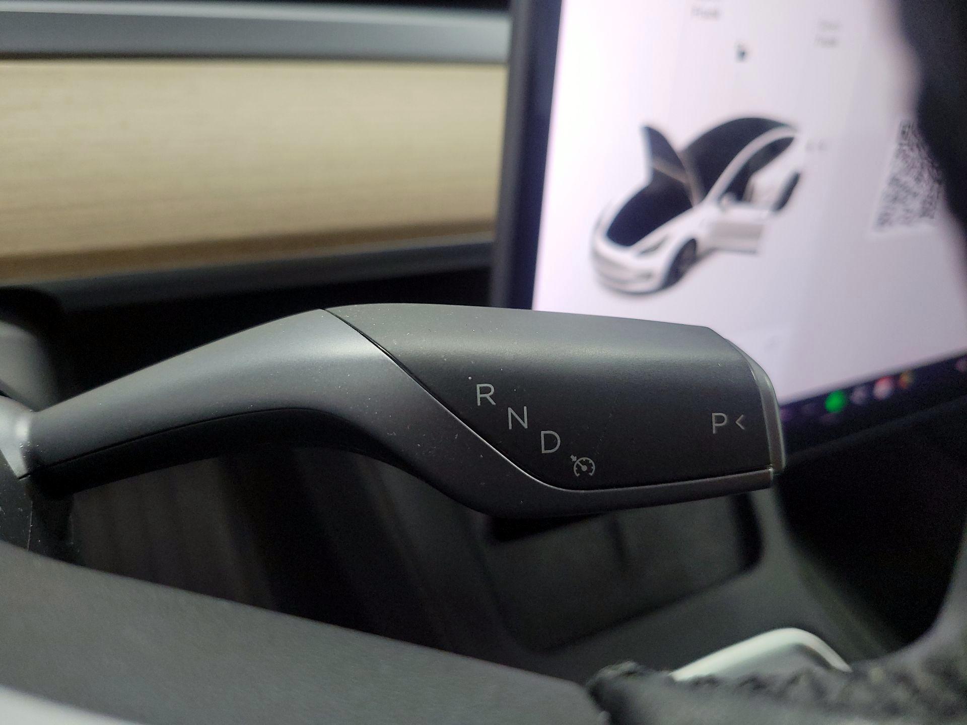 Thumbnail: 2021 Tesla Model 3 - 16