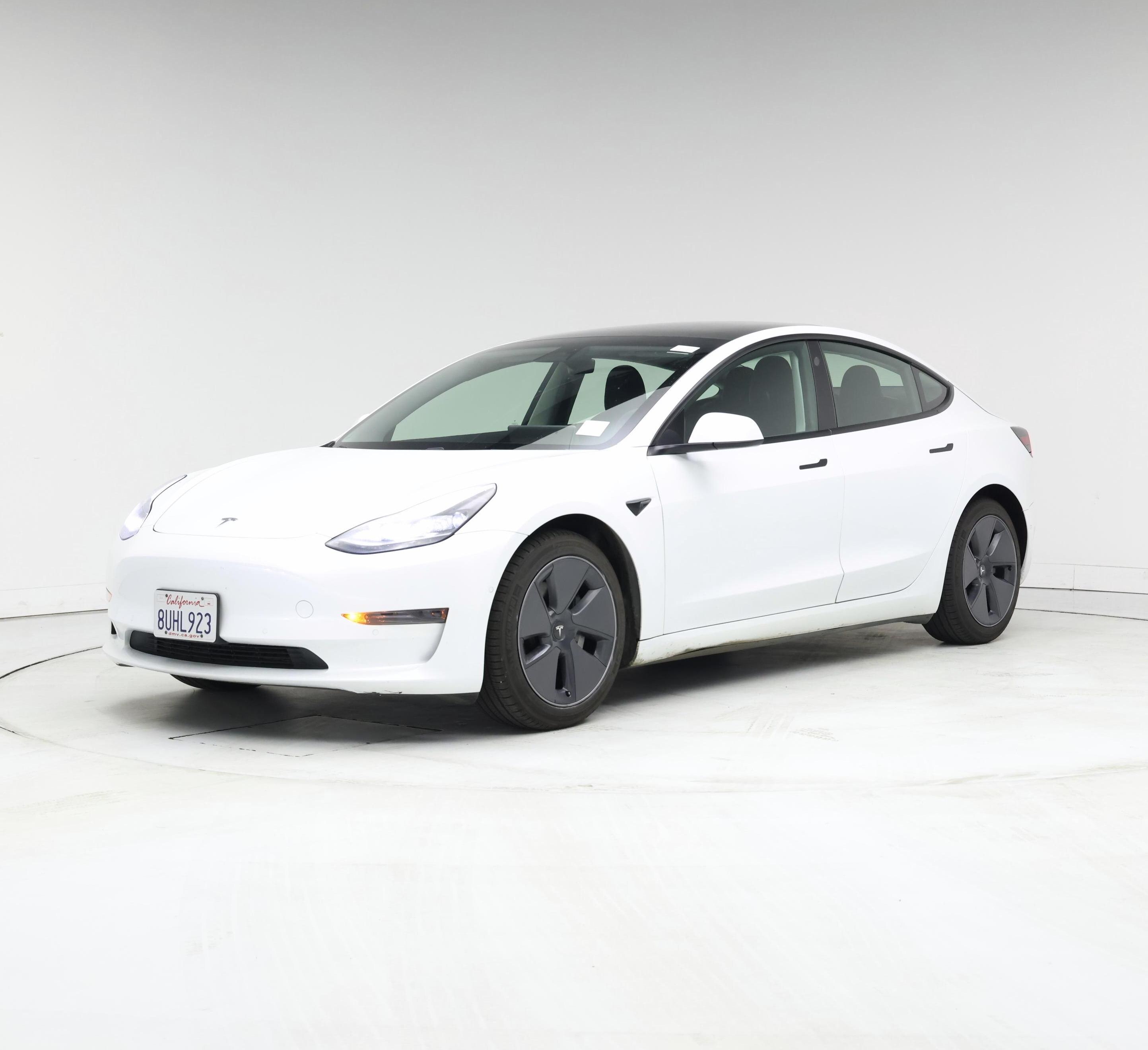 Thumbnail: 2021 Tesla Model 3 - 4
